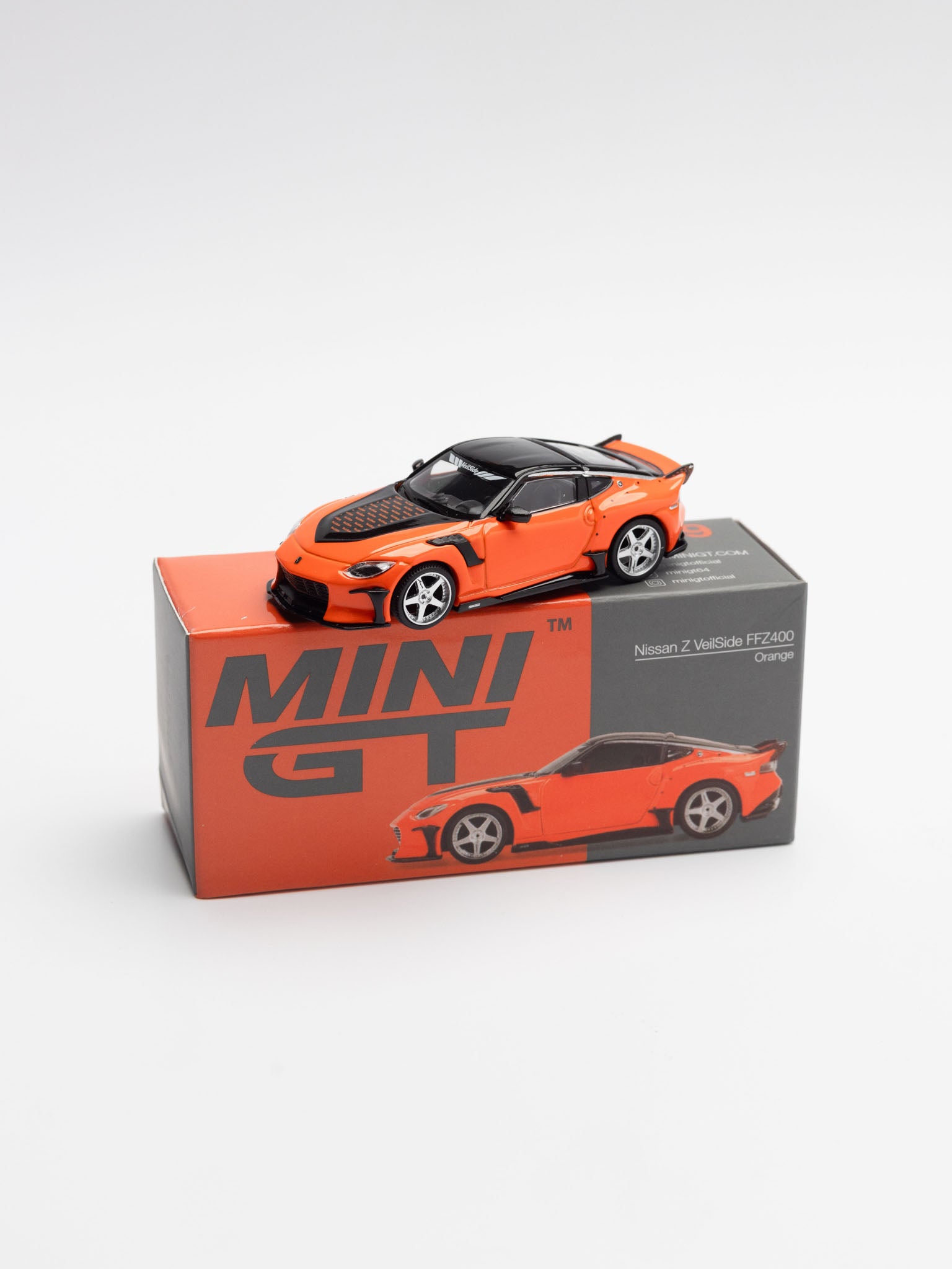 MINIGT 1/64 - 尼桑Z VEILSIDE FZ400 橙色– RC Cambodia