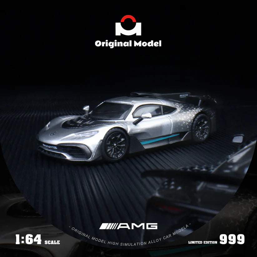 Original model: 1/64 AMG One-Starlight Silver Alloy Car Model – RC