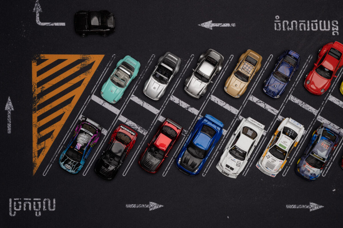 Parking lot for diecast 1/64 60cm X 39cm