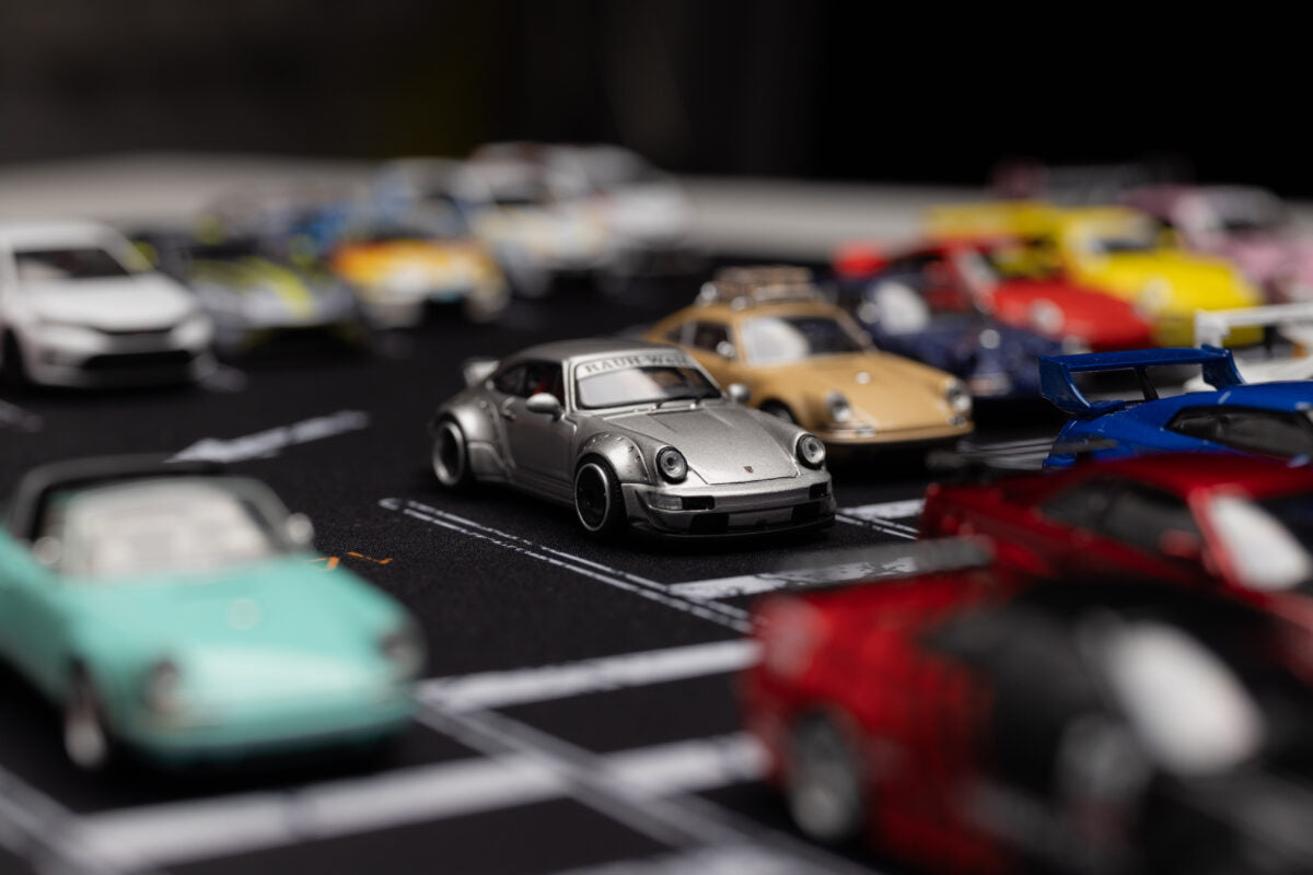 Parking lot for diecast 1/64 60cm X 39cm