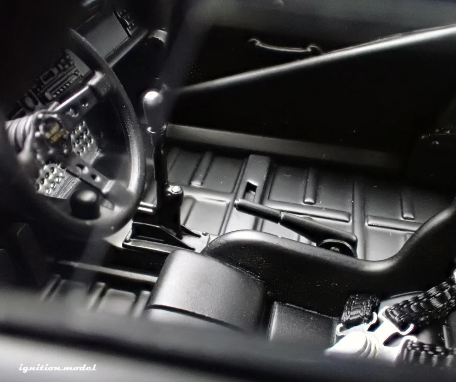 IG3695 RWB 930 Matte Black