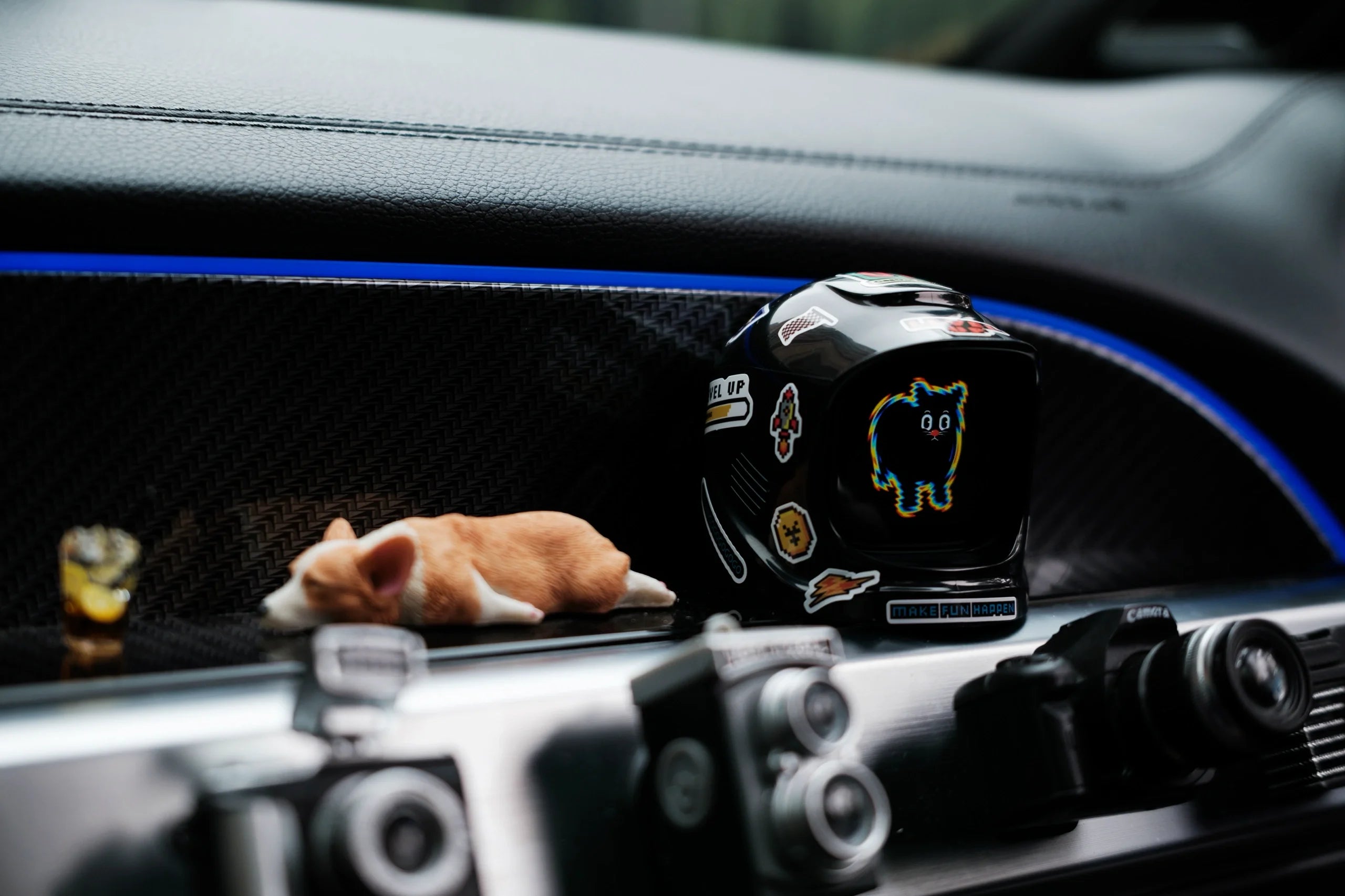 Mangogo smart intelligent expression robot - Black Color