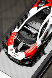 LCD 1:64 Mclaren Senna GTR Marlboro