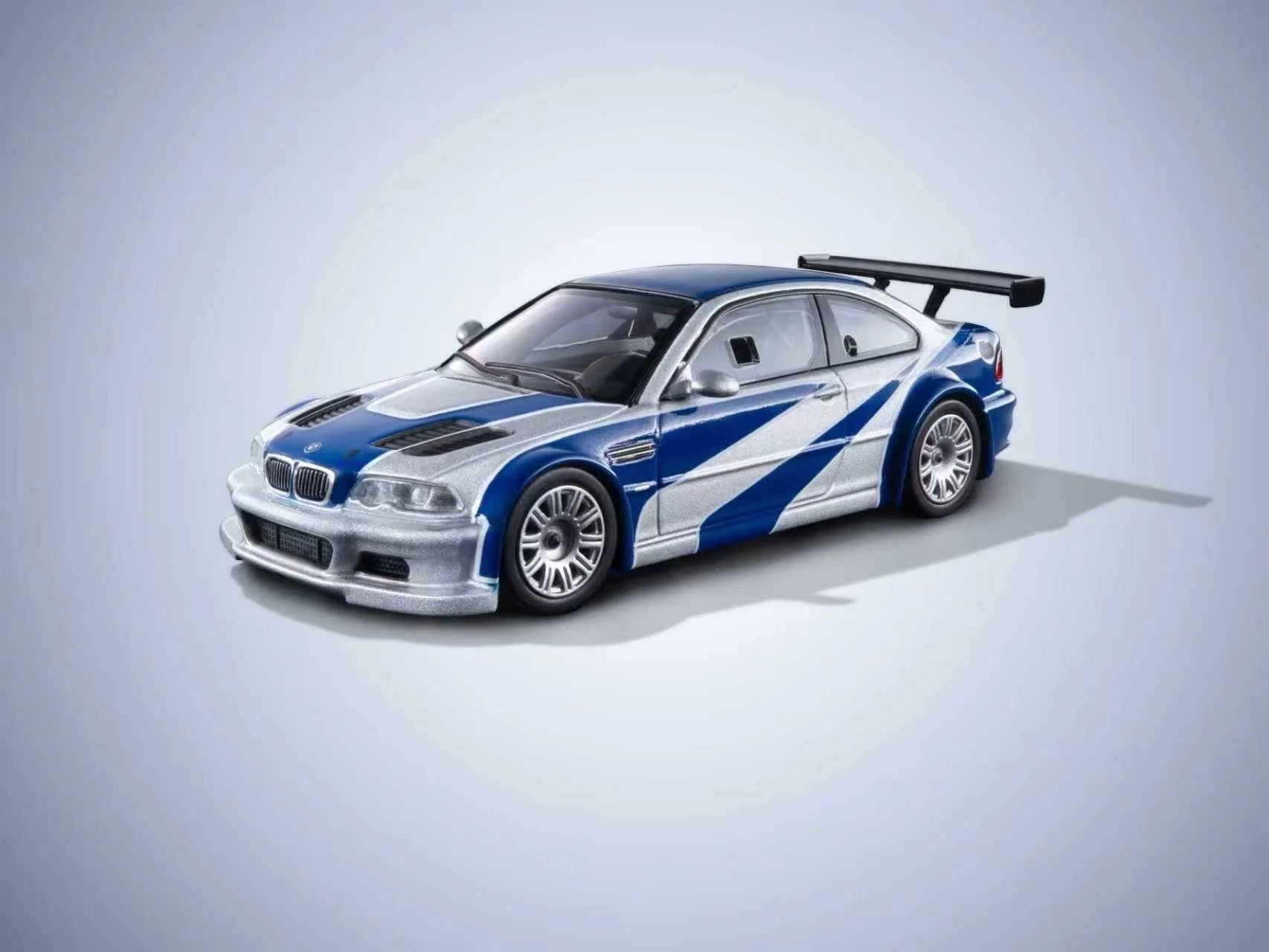 AR Box 1:64 BMW BMW / Need for Speed Dual License Product M3 E46 GTR High-end Version