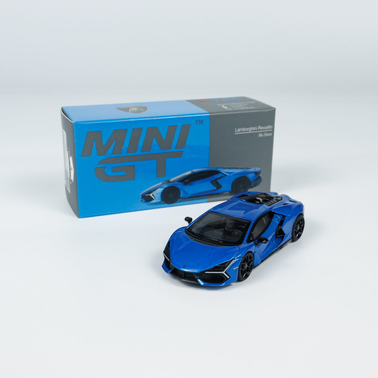 Lamborghini Revuelto Blu Eleos
