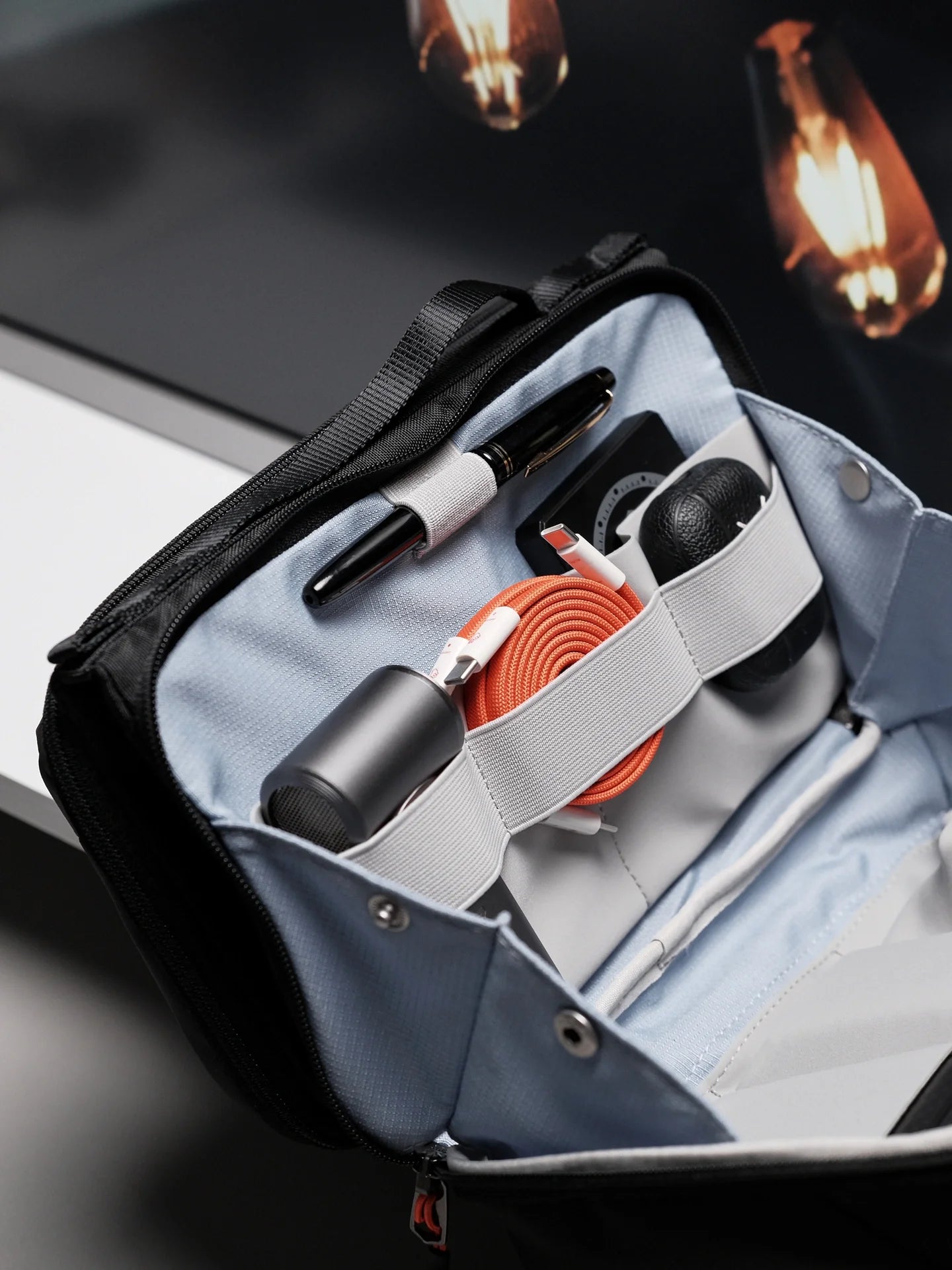 Flip Bag EDC | The essential digital storage bag - ABM34_black