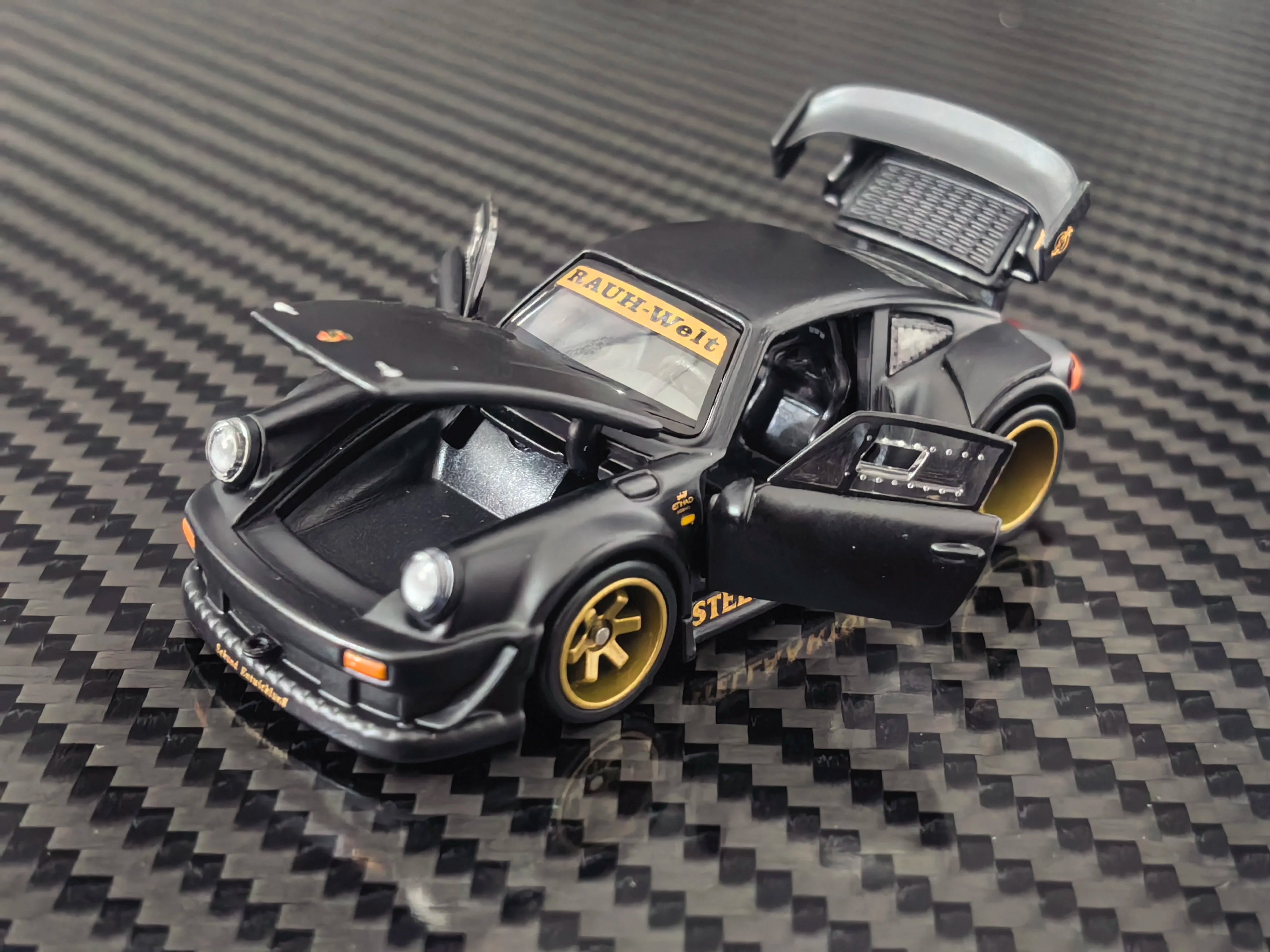 HG64 x FG Model 1:64 Custom Edition RWB 930 Stella Artois Matte Black Livery Limited to 1999