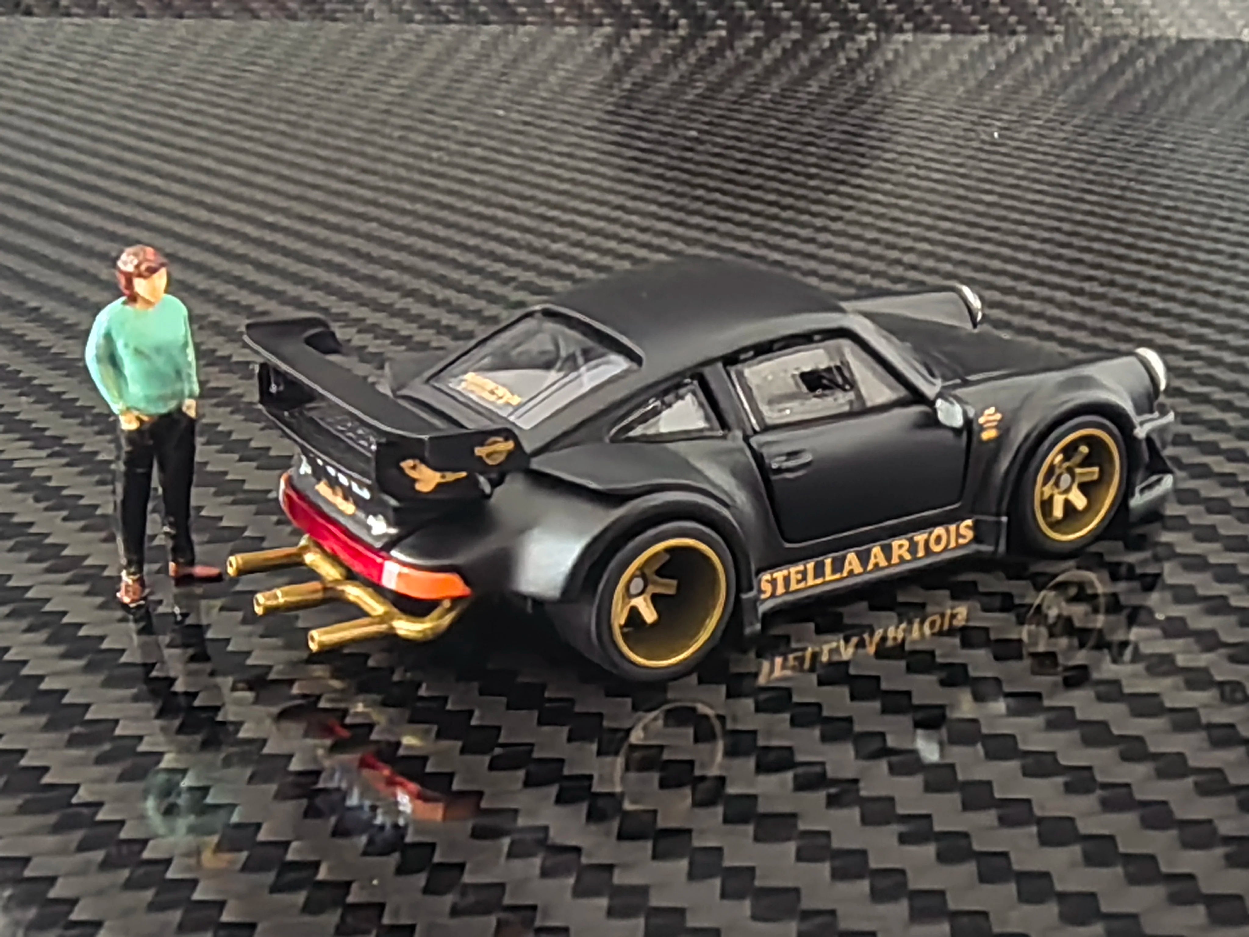 HG64 x FG Model 1:64 Custom Edition RWB 930 Stella Artois Matte Black Livery Limited to 1999
