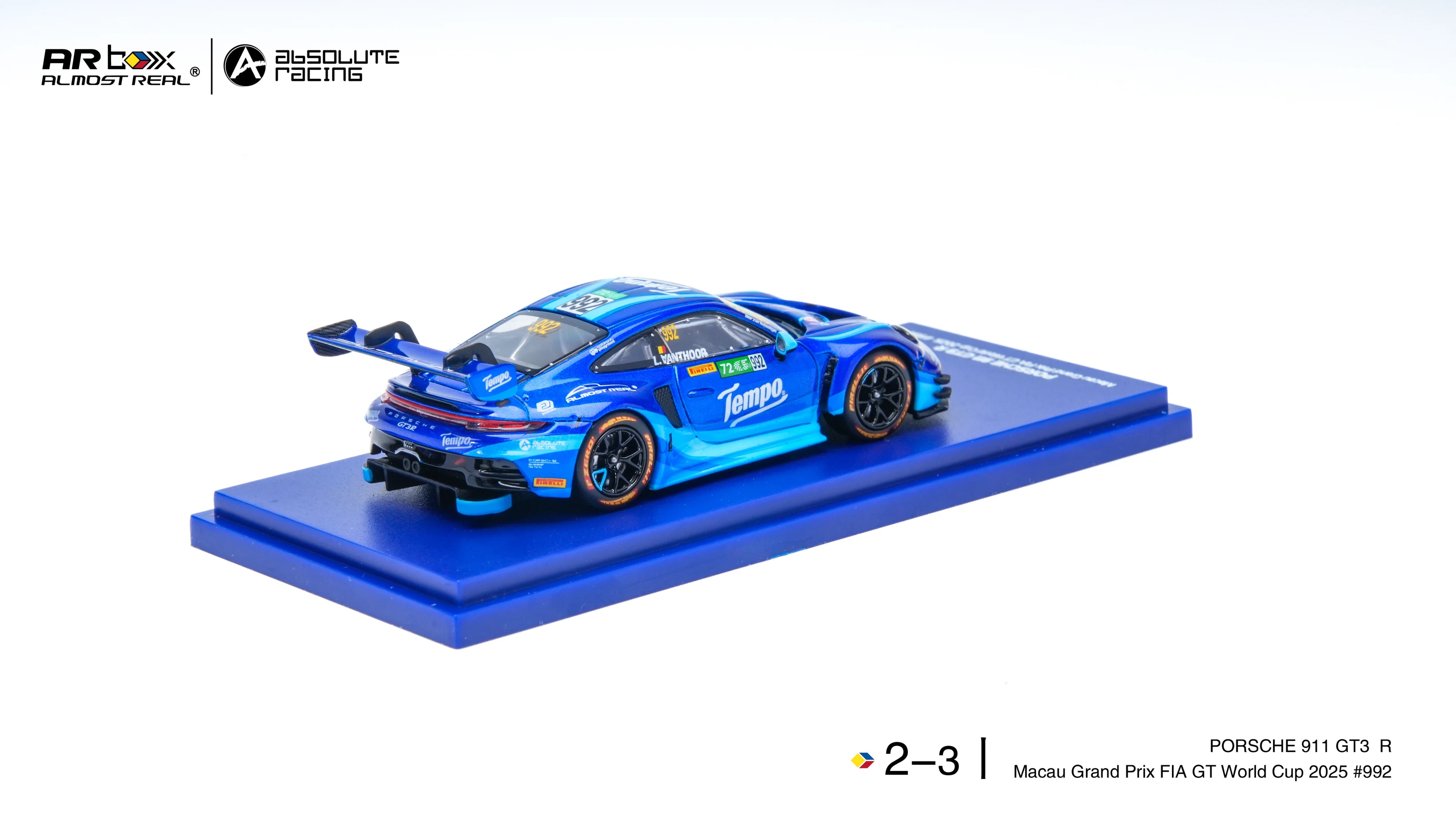 AR Box 1:64 Porsche 992 GT3 R