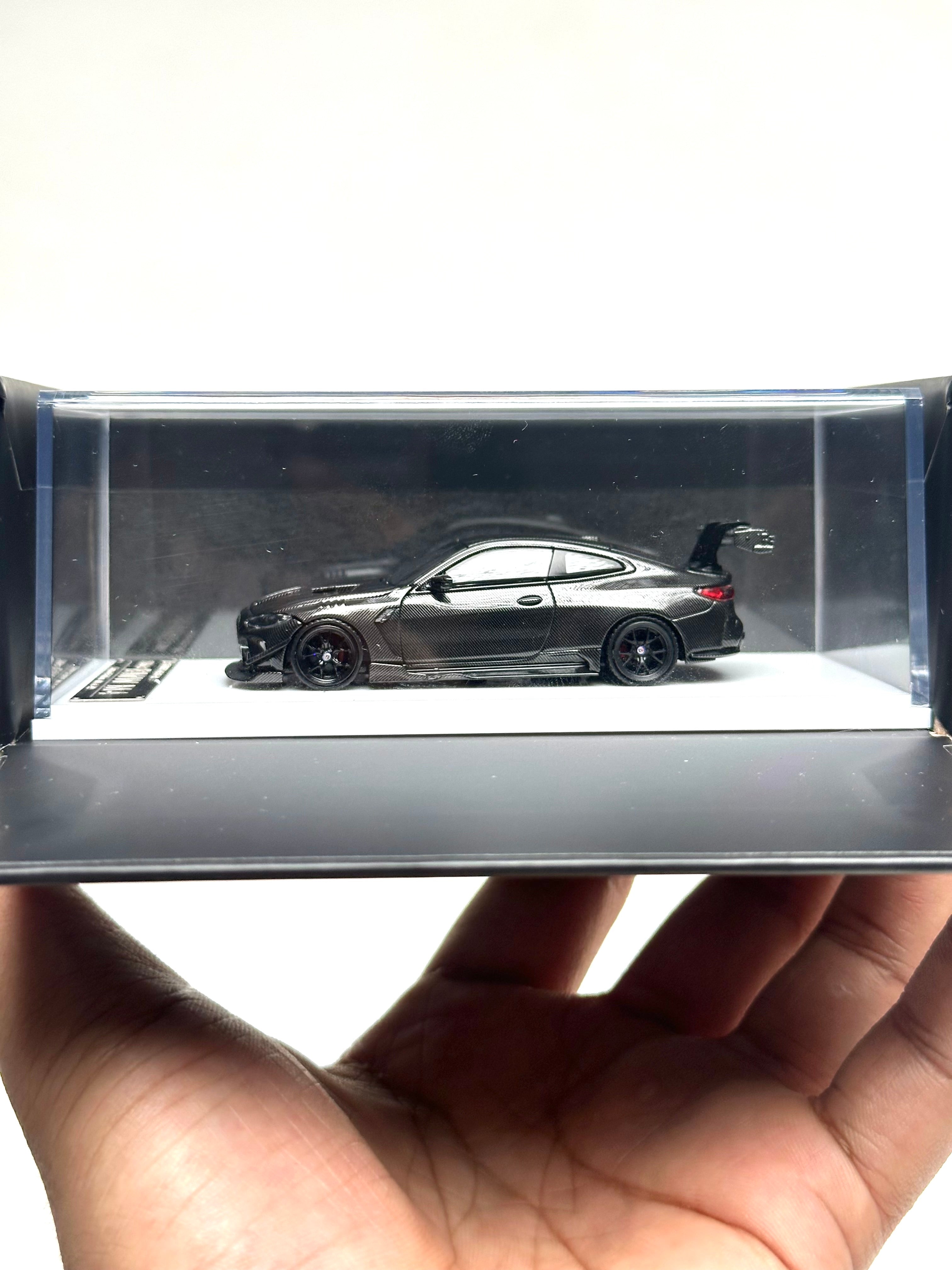 Street Weapon 1/64 BMW M4 Carbon Black
