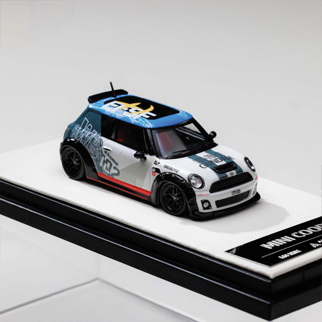 BMW MINI COOPER- GUNDAM PAINTED FIGURE