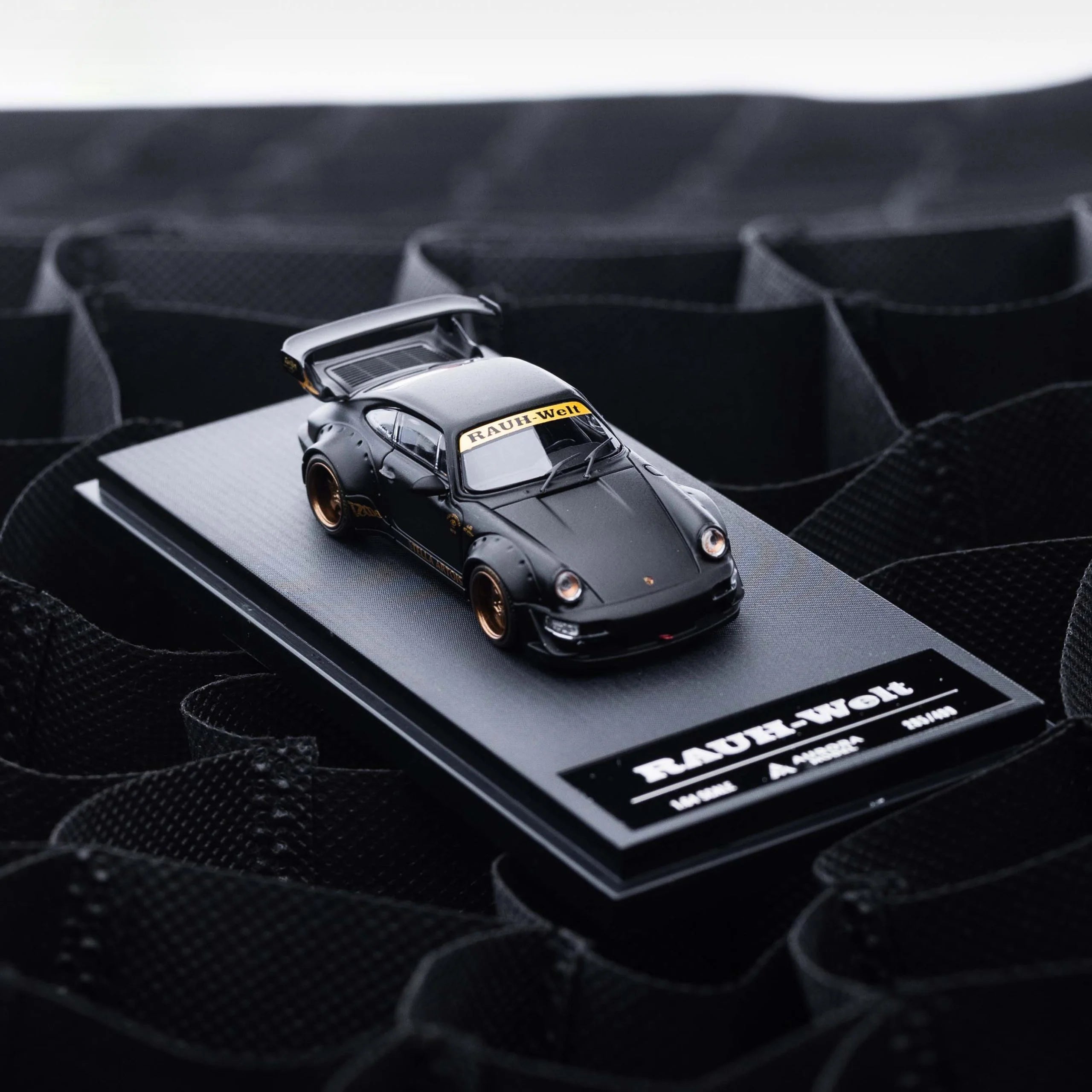 PORSCHE RAUTH WELT RWB946 MATT BLACK LIMITED 499PCS