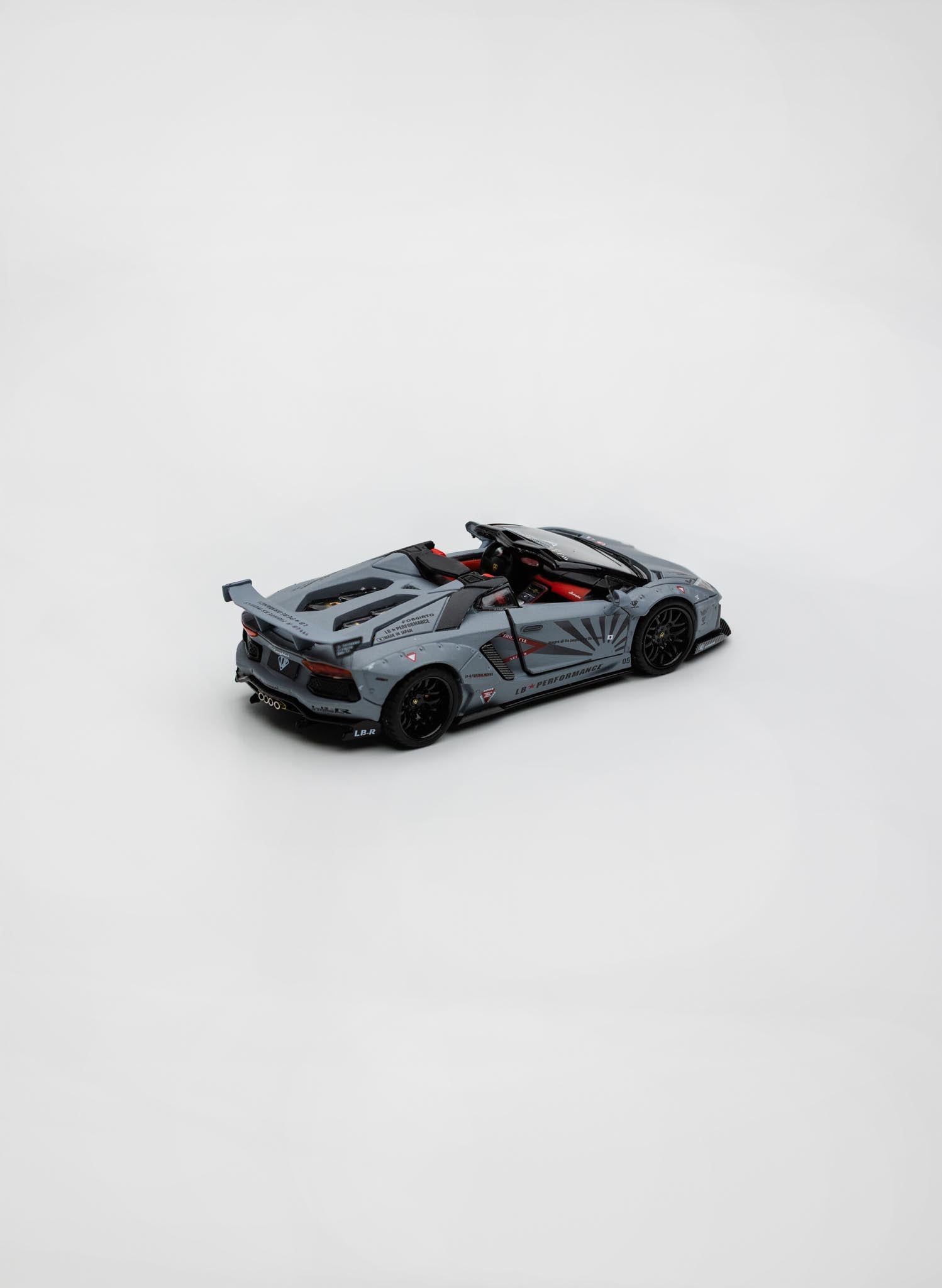 TPC X RHINO MODEL 1:64 LAMBORGHINI LP720-4 ROADSTER WIDE-BODY MODIFIED LBWK