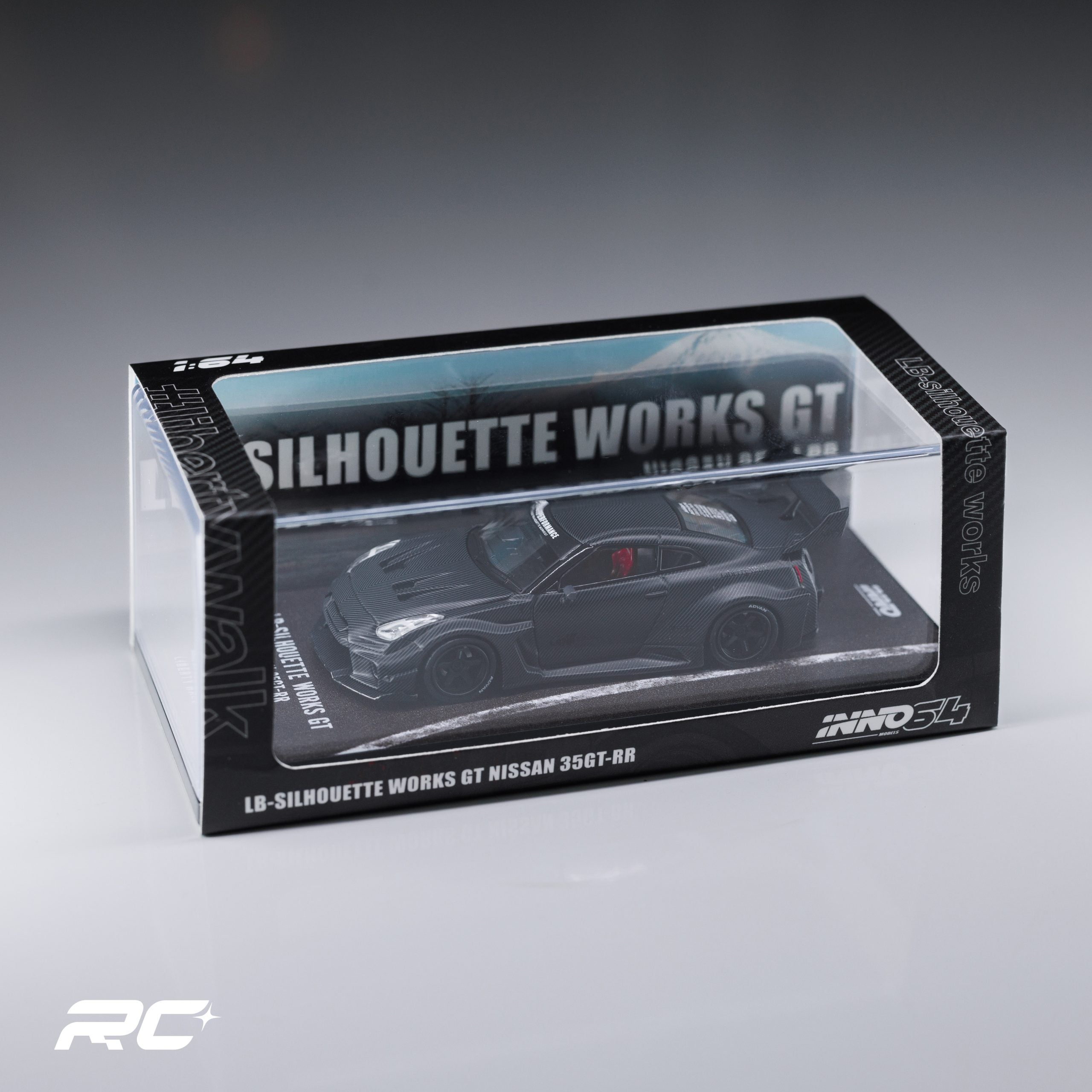 1/64 Nissan GT-R R35 LBWK SUPER SILHOUETTE 35GT-RR Full Carbon