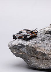 TW 1:64 Koenigsegg Agera Rs MoonSilver/Black T64G-TL005-MS