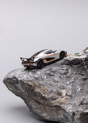 TW 1:64 Koenigsegg Agera Rs MoonSilver/Black T64G-TL005-MS
