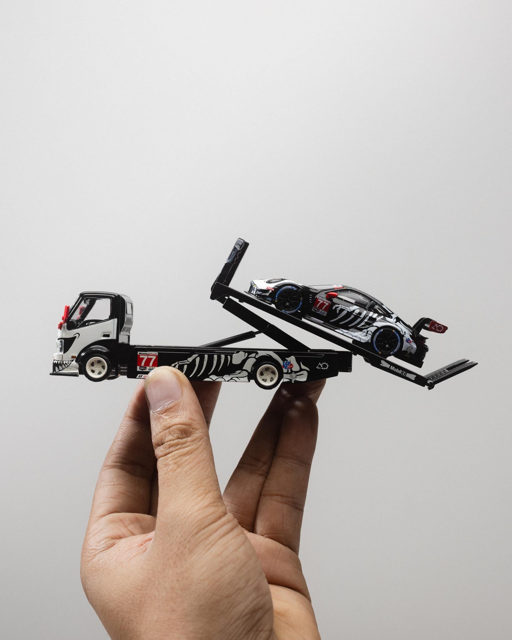 H300 Flated Transport Trailer For Porsche 911 GT3 #77 AO Racing