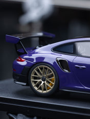 1/18 GT Spirit 2021 Porsche 911 (991.2) GT2 RS (Ultraviolet Purple) Car Model