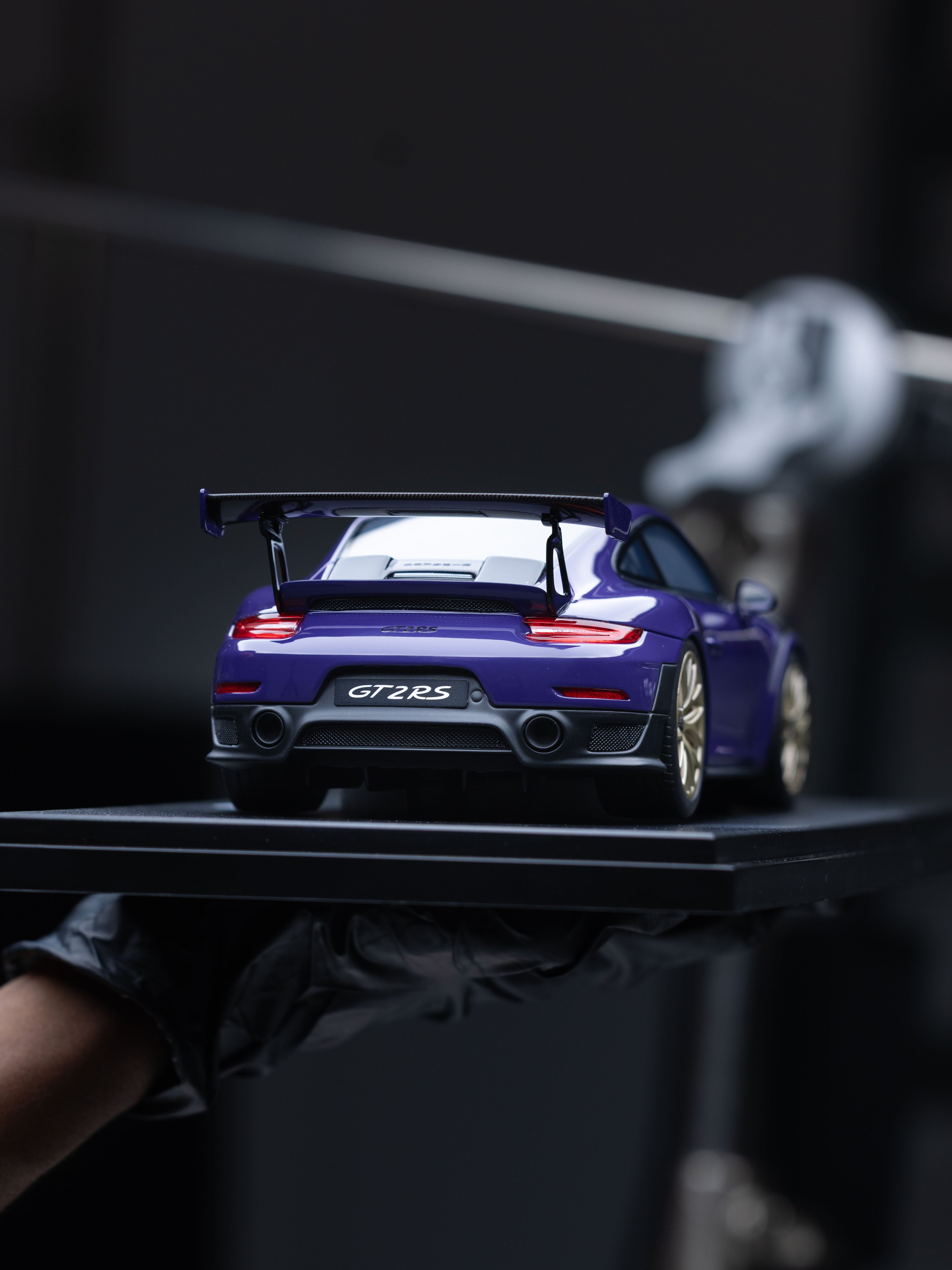 1/18 GT Spirit 2021 Porsche 911 (991.2) GT2 RS (Ultraviolet Purple) Car Model