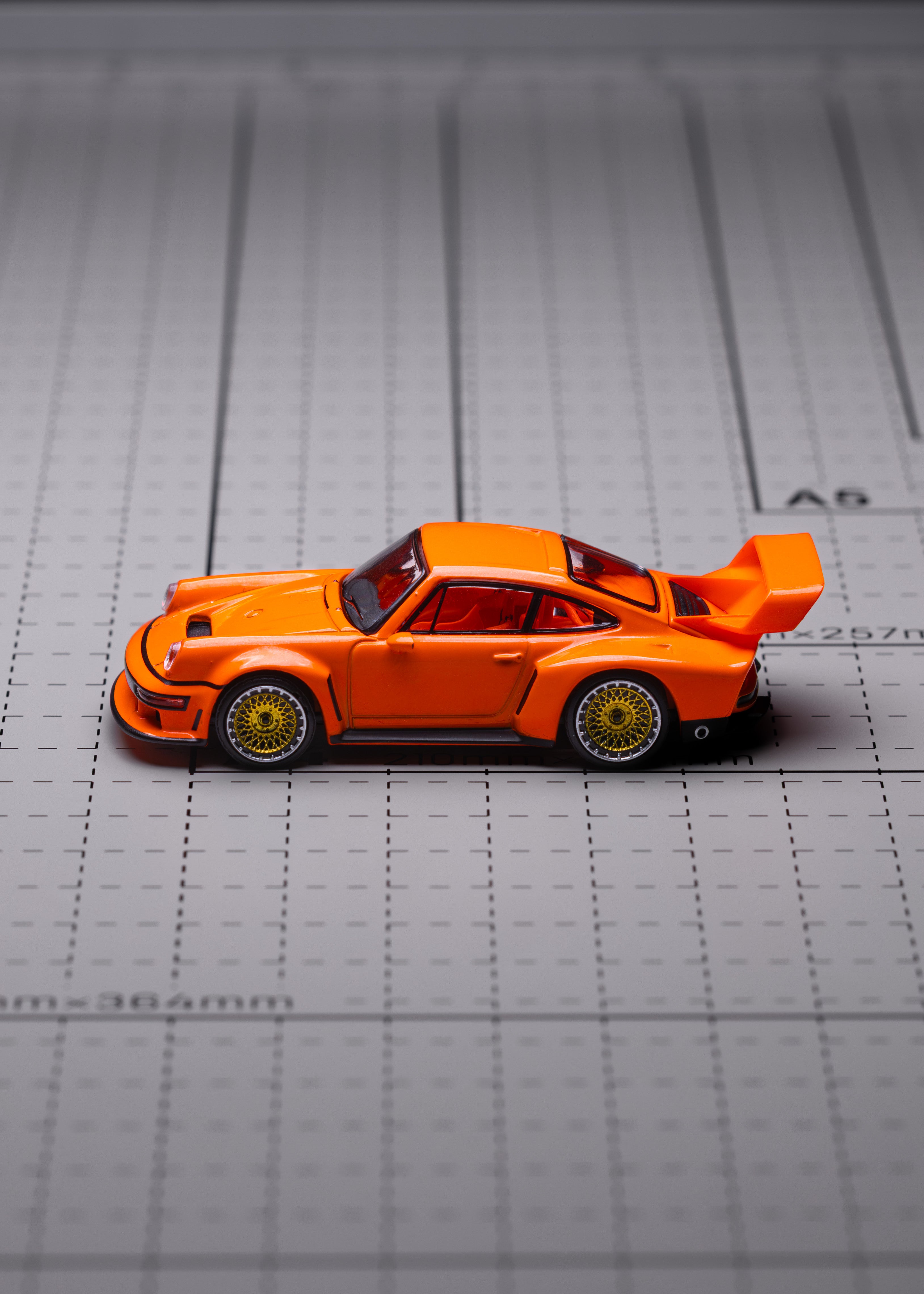 SINGER DLS TURBO (TRACK) ORANGE - POP RACE