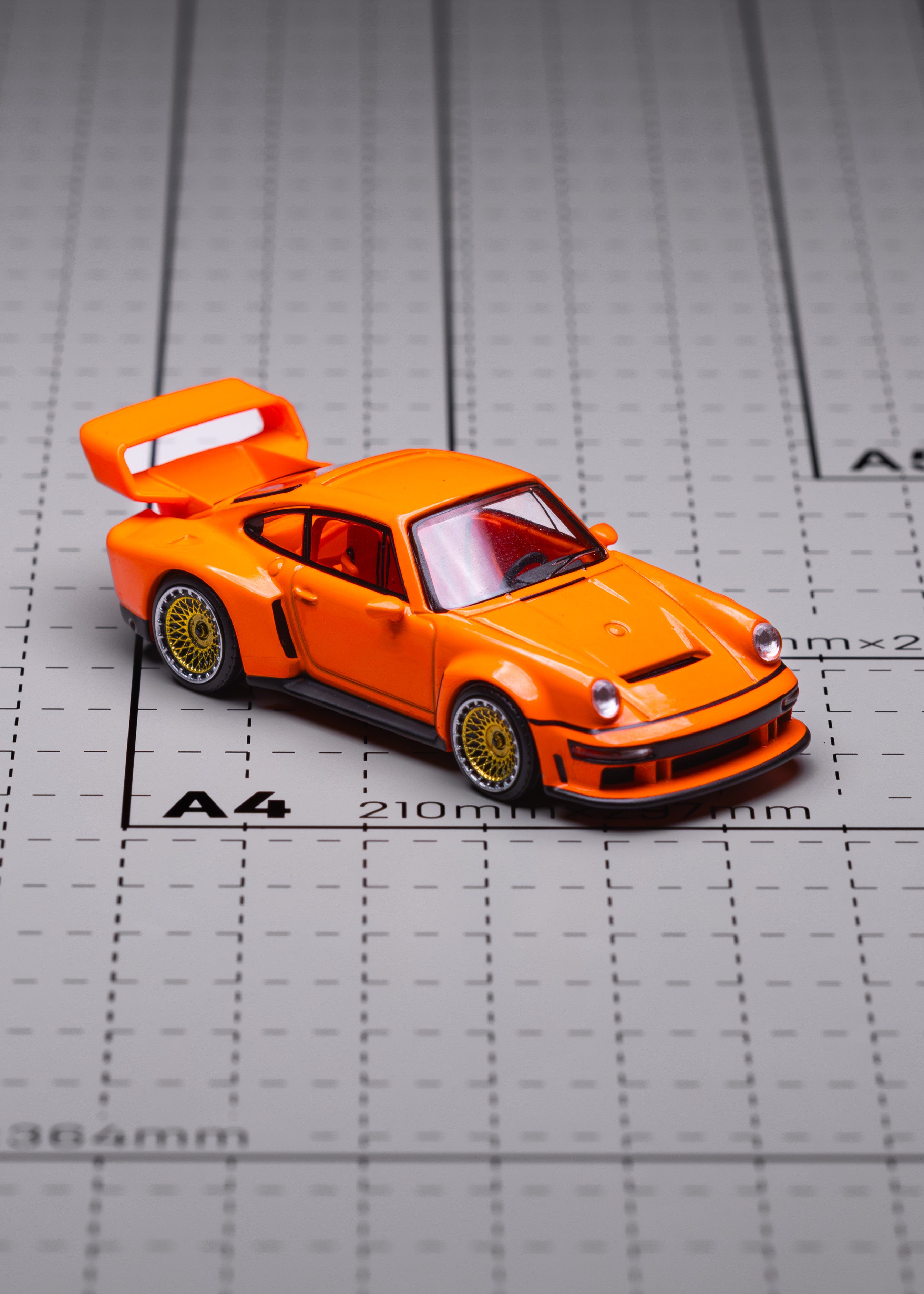 SINGER DLS TURBO (TRACK) ORANGE - POP RACE