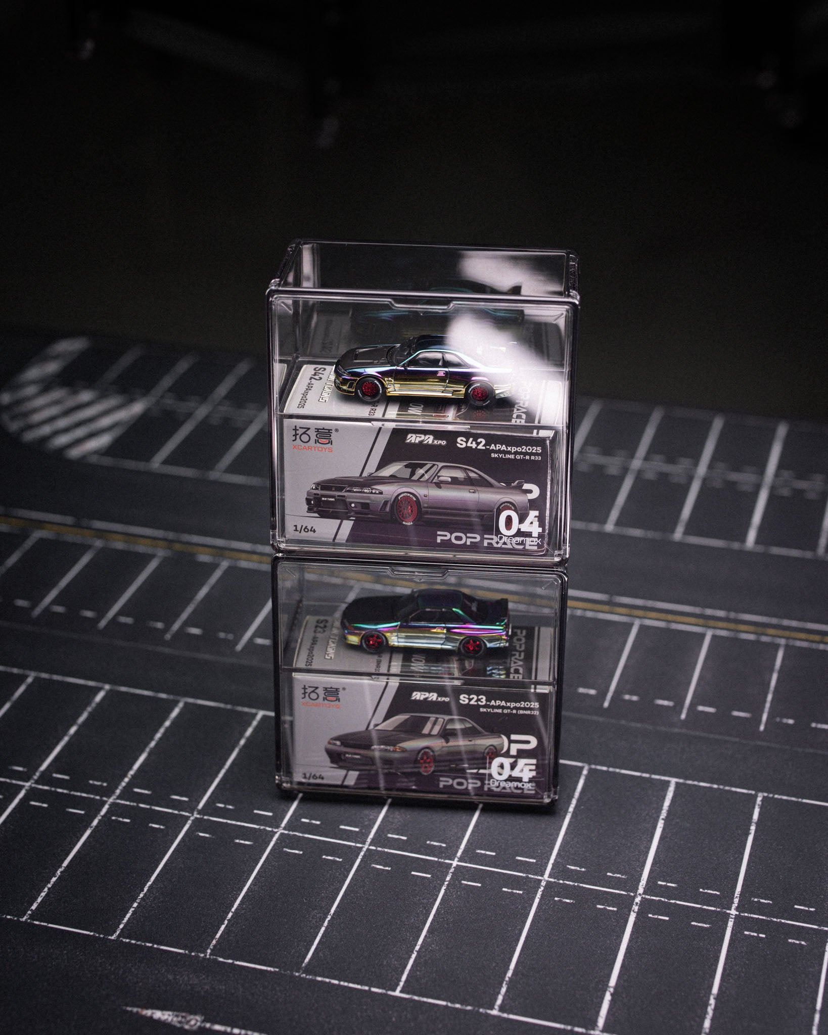 POP RACE 1:64 Foshan APAxpo2025 Nissan Skyline GT-R R32, Nissan Skyline GT-R R33