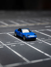 MINI GT: 1/64 Mazda Miata MX-5 (NA) Tuned Version 6.75 Dark Blue RHD