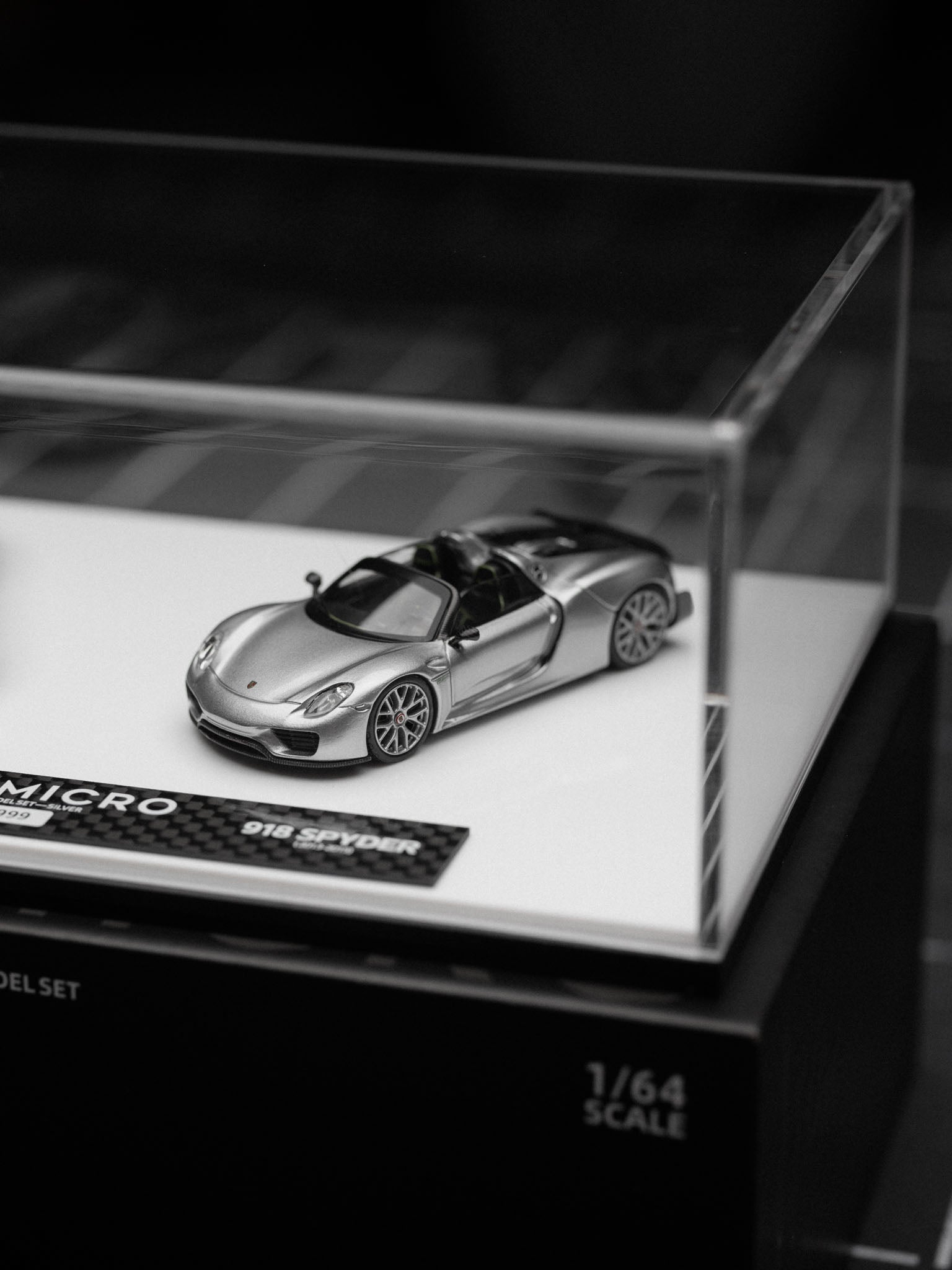 TIME MICRO 1:64 Porsche Carrera GT & 918 Spider
