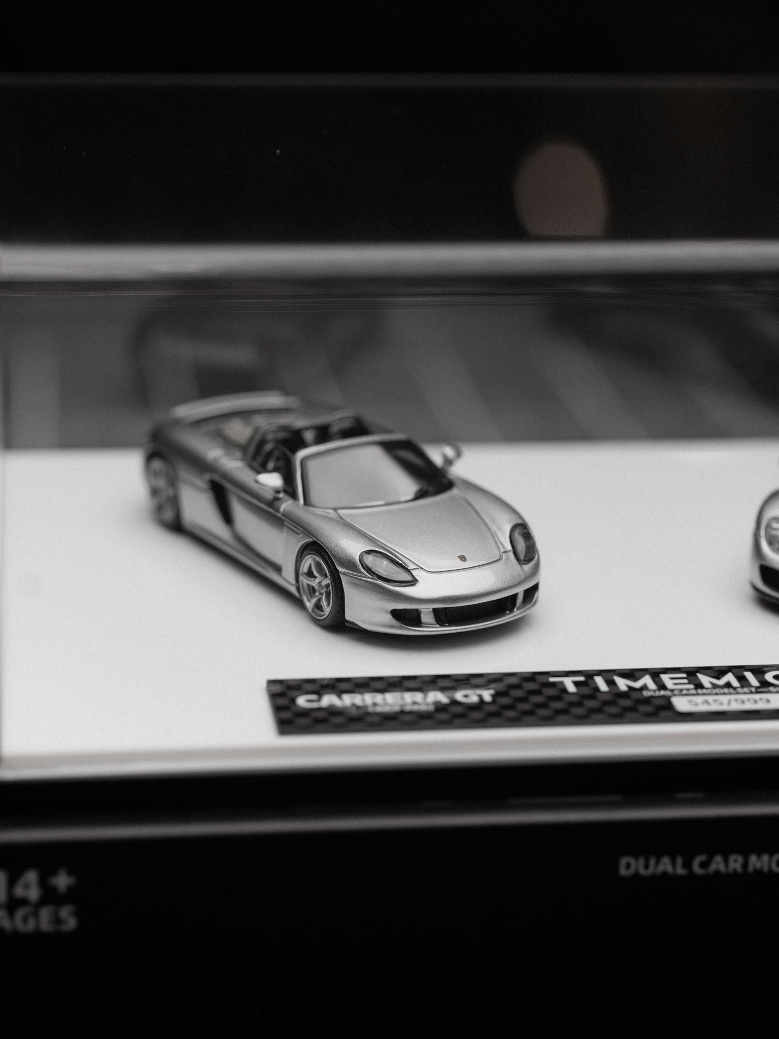 TIME MICRO 1:64 Porsche Carrera GT & 918 Spider