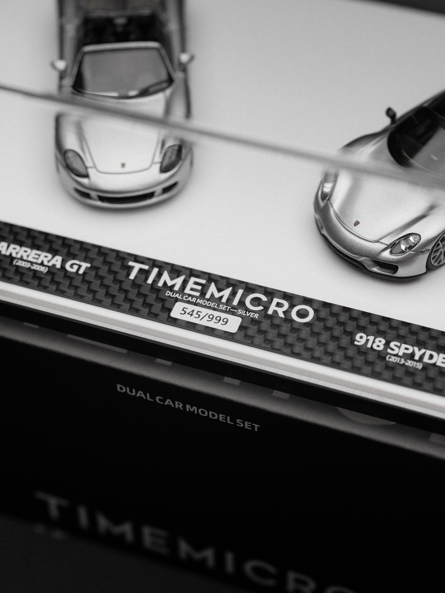 TIME MICRO 1:64 Porsche Carrera GT & 918 Spider