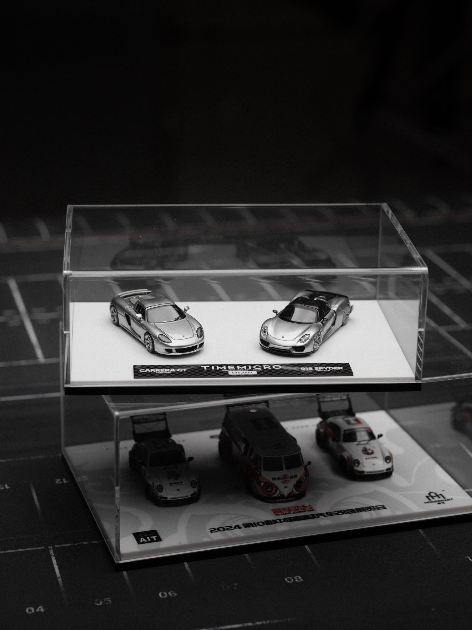 TIME MICRO 1:64 Porsche Carrera GT & 918 Spider