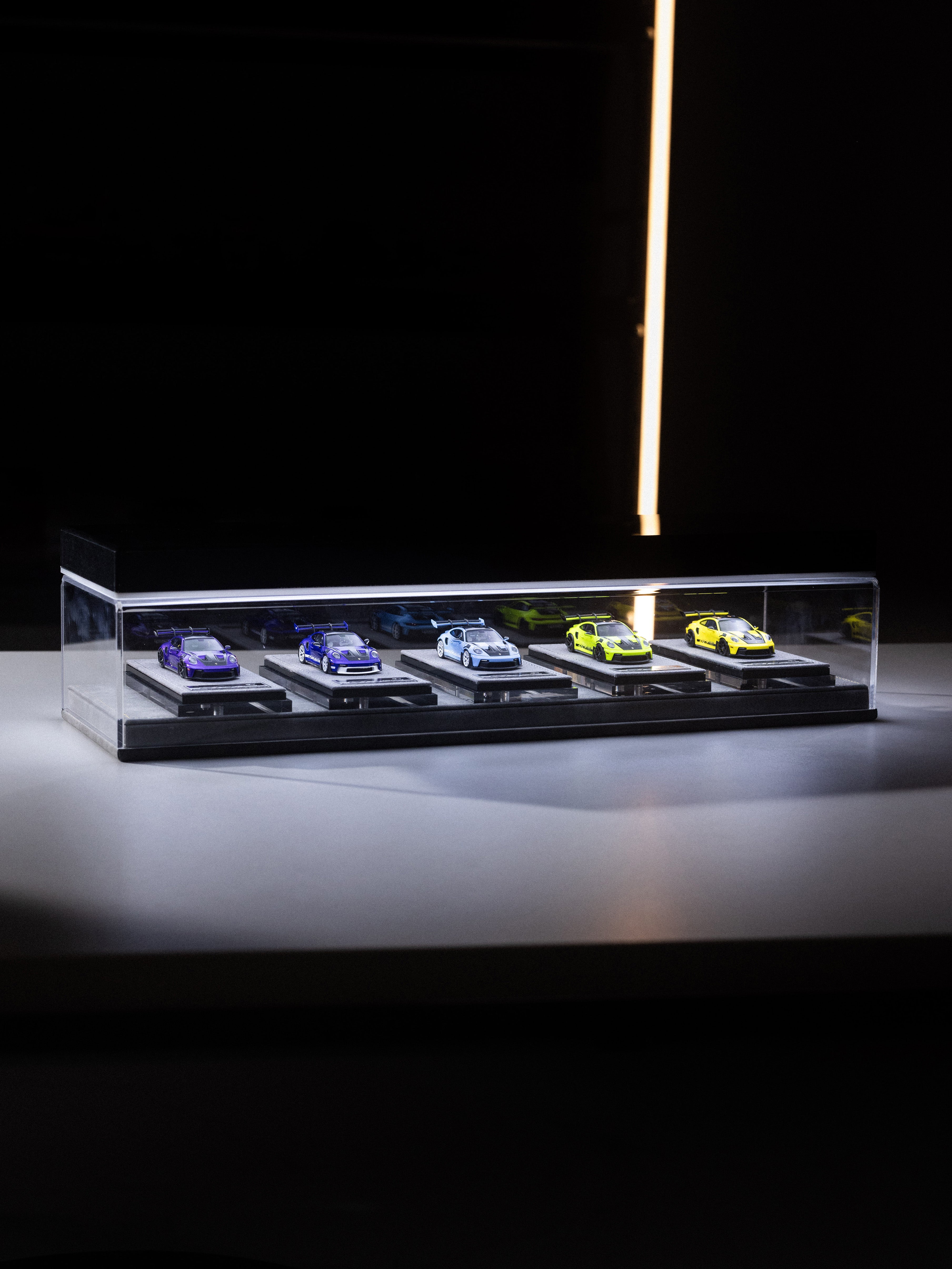 ( 5 Cars ) HH Model (Henson & Heaven) 1:64 scale Porsche 992.1 GT3 RS