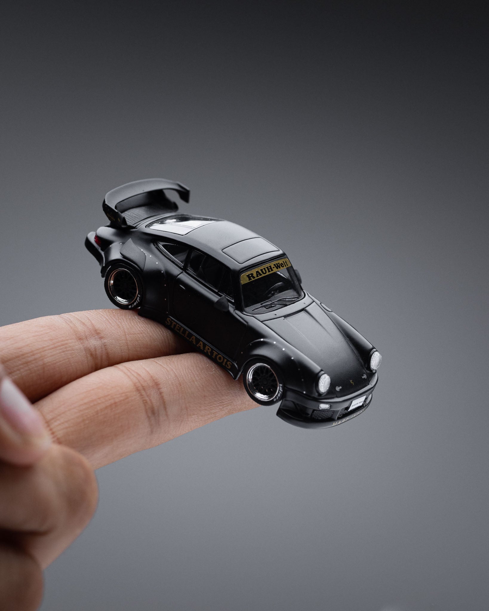 MC 1:64 MODEL CAR PORSCHE RWB 930 MATT BLACK