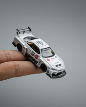 MINIGT - Nissan LB-ER34 Super Silhouette ATHLETE/COLLET BlisterPackaging