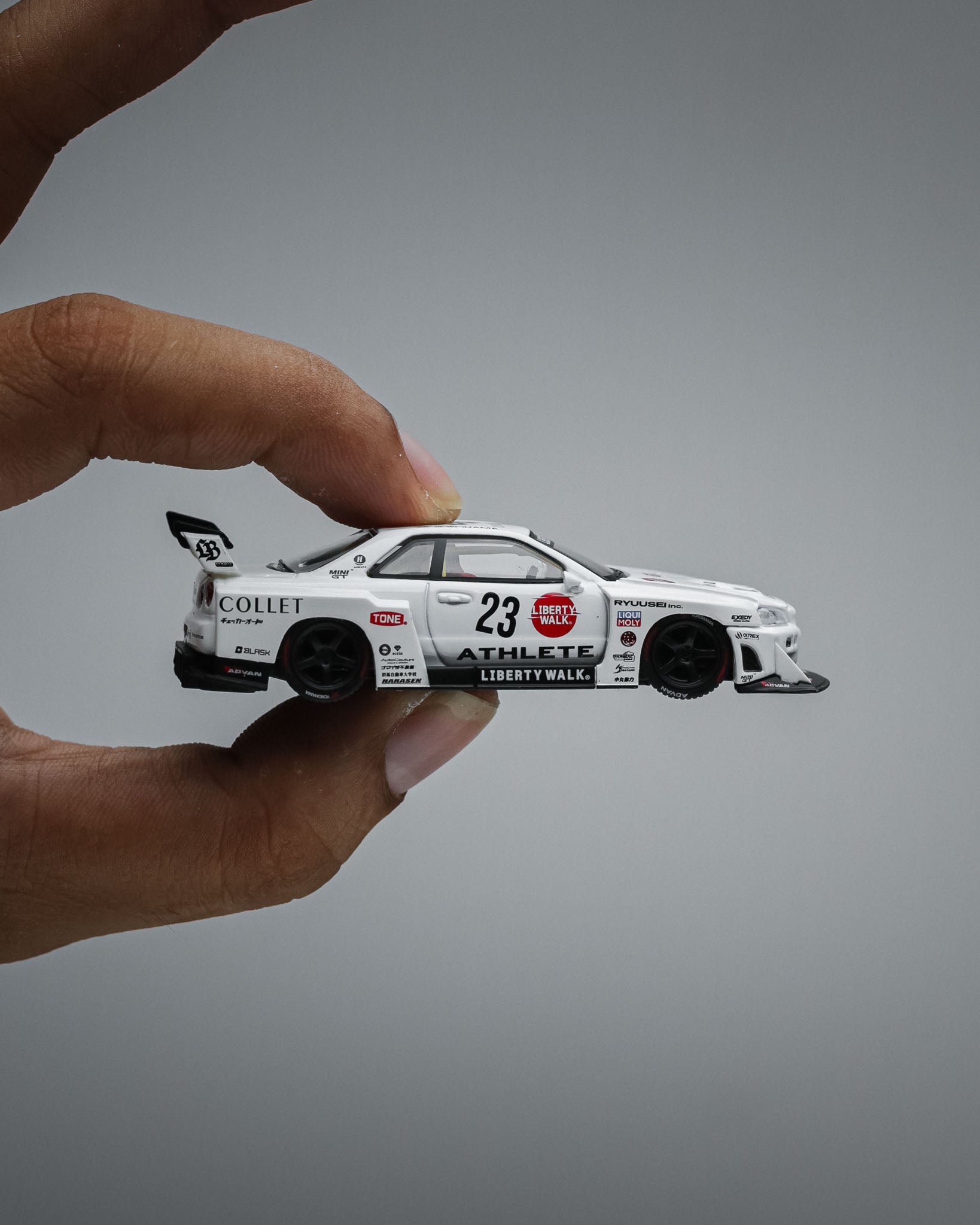 MINIGT - Nissan LB-ER34 Super Silhouette ATHLETE/COLLET BlisterPackaging