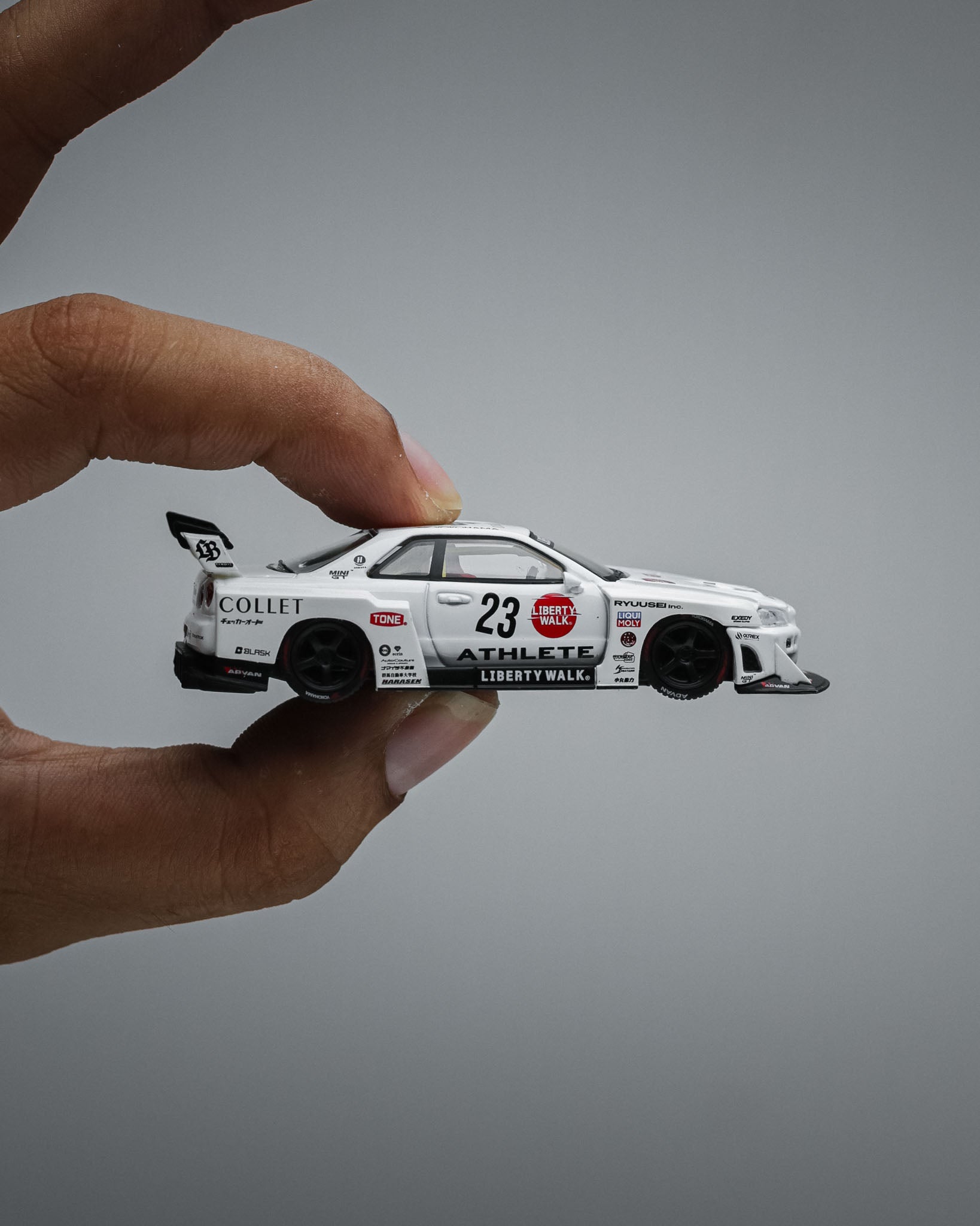 MINIGT - Nissan LB-ER34 Super Silhouette ATHLETE/COLLET BlisterPackaging