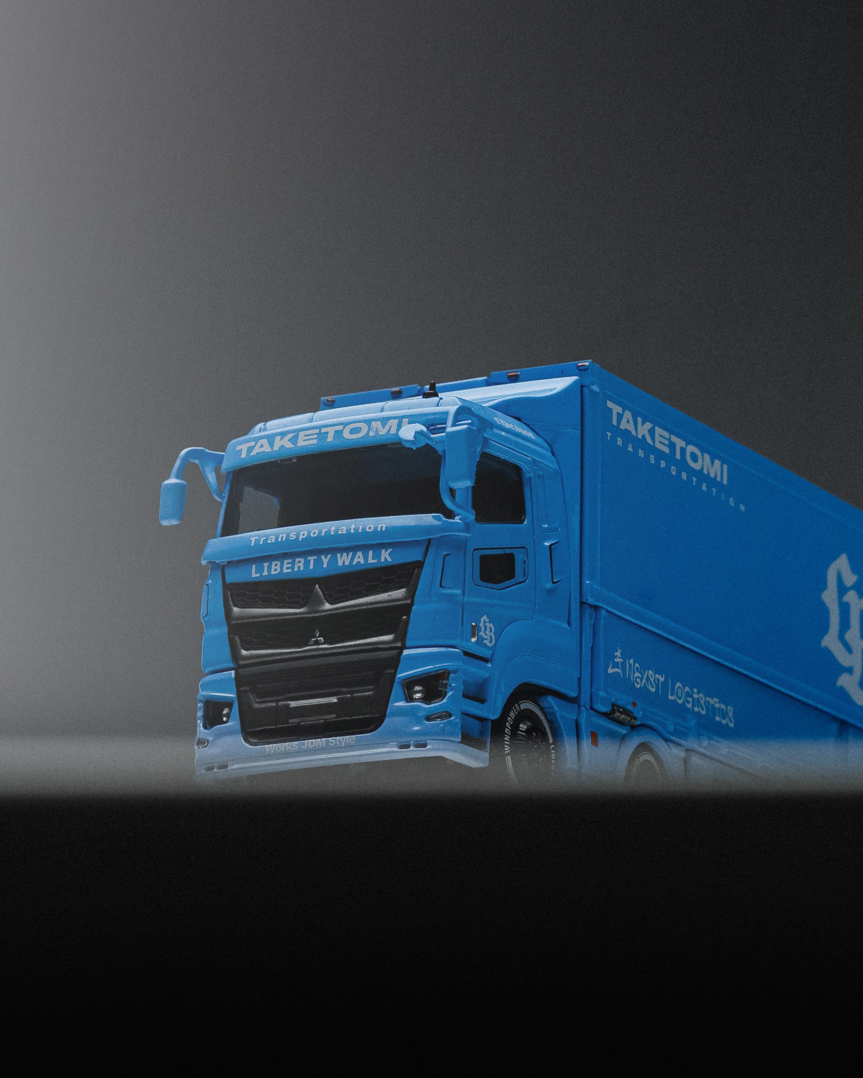 GCD 1:64 LB-TRUCKS Mitsubishi Fuso Super Great BBblue – RC Cambodia