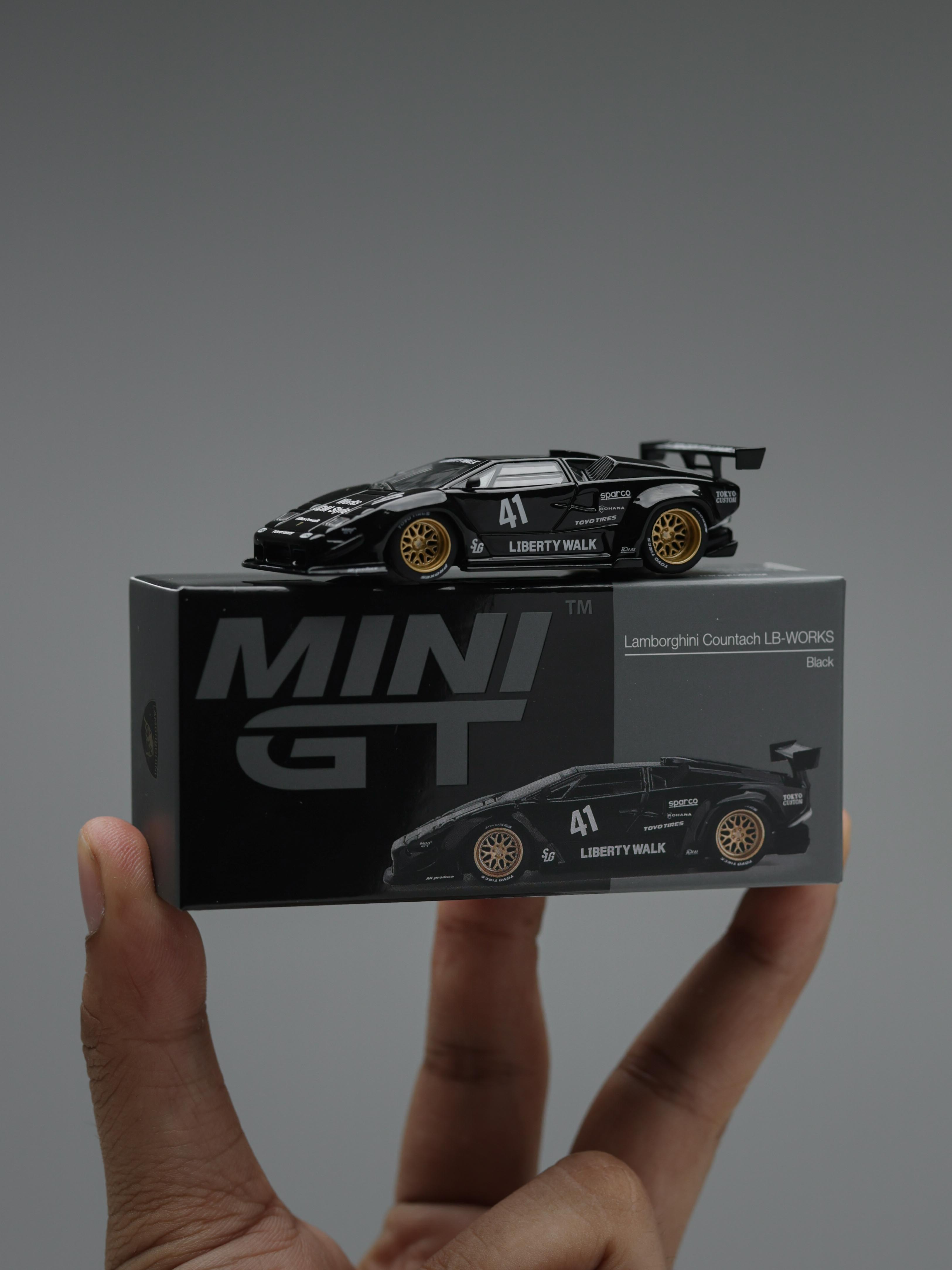 MINIGT 1/64 - Lamborghini Countach LB-WORKS Black