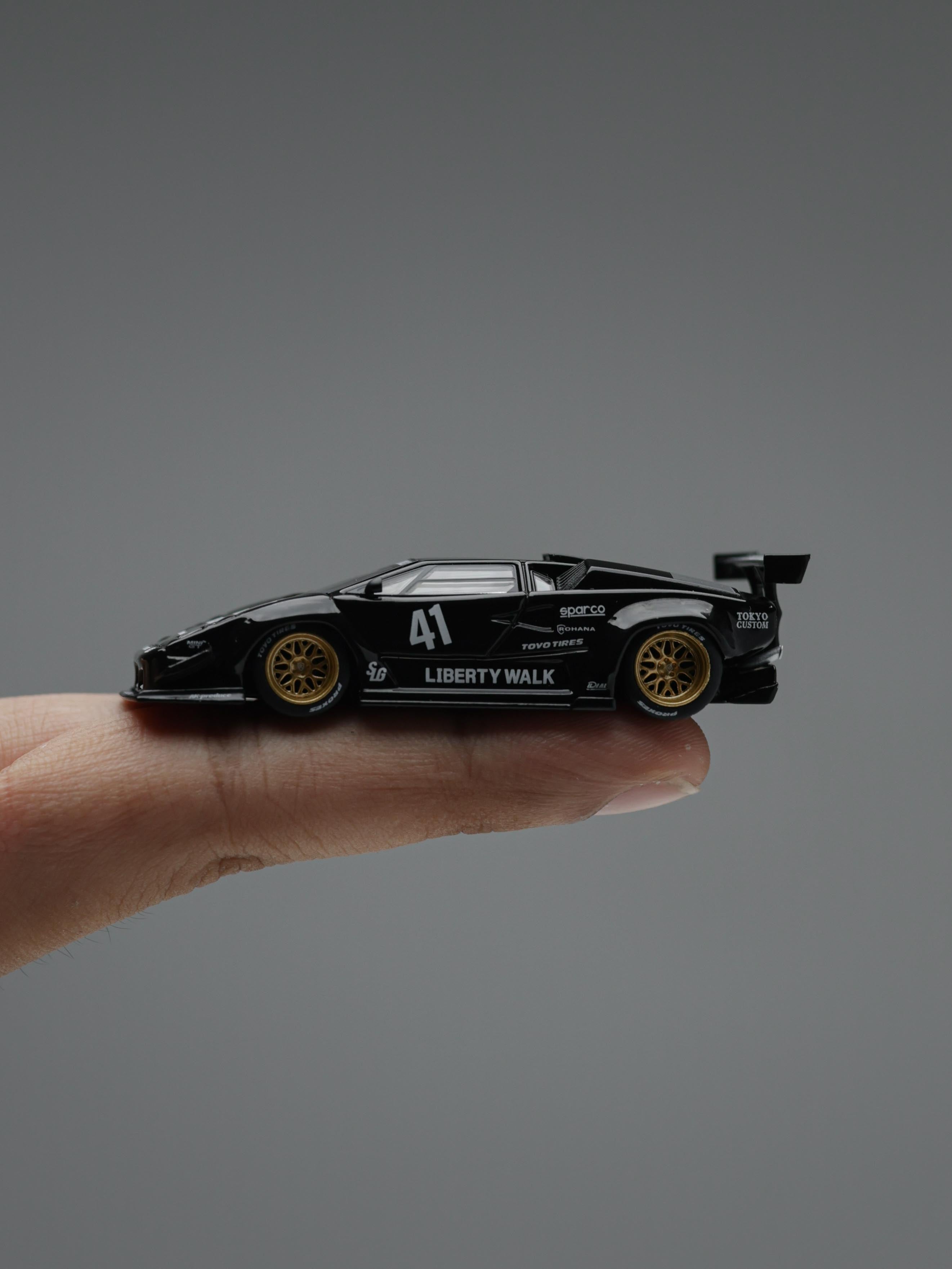 MINIGT 1/64 - Lamborghini Countach LB-WORKS Black