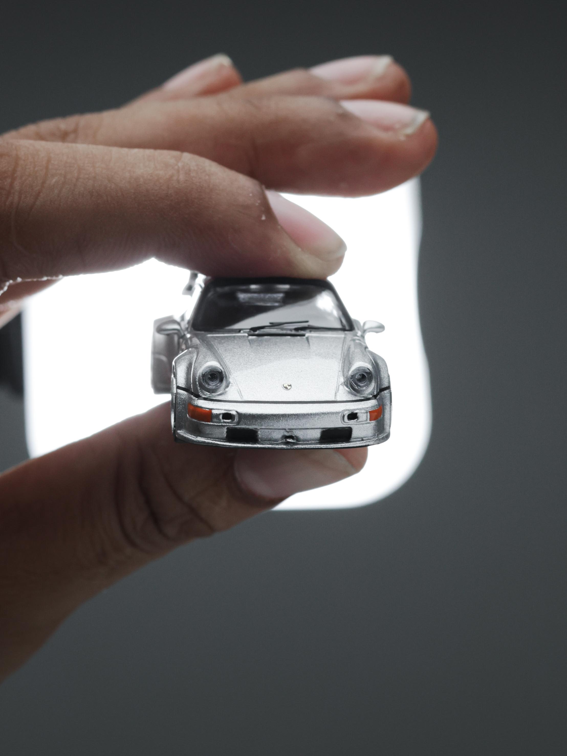 TARMAC WORKS 1:64 RWB 964 Silver T64-037-SL