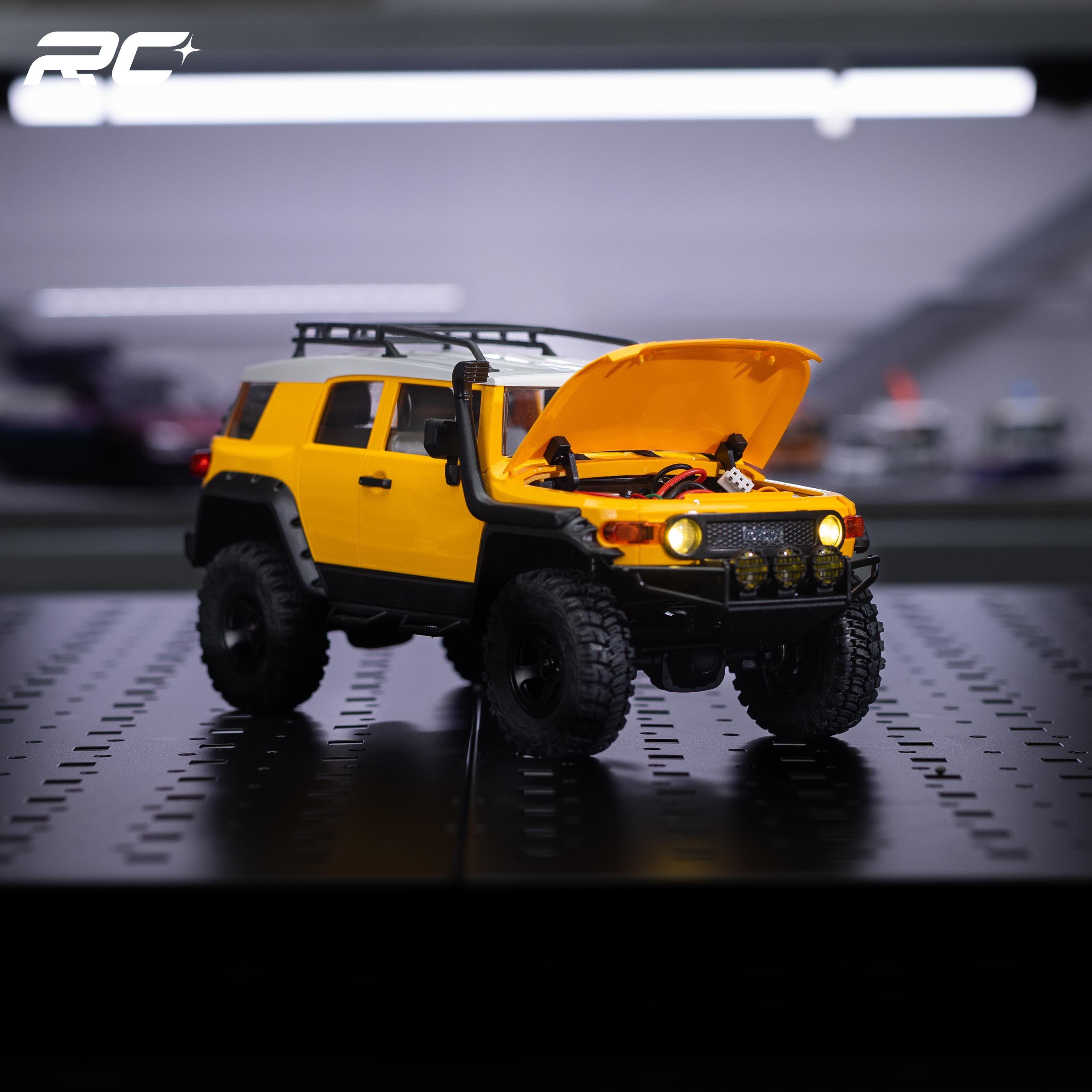 FMS 1:18 TOYOTA FJ Cruiser RTR Yellow – RC Cambodia