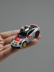 MINI GT: 1/64 Porsche 911 Dakar "Uncle Rally" LHD