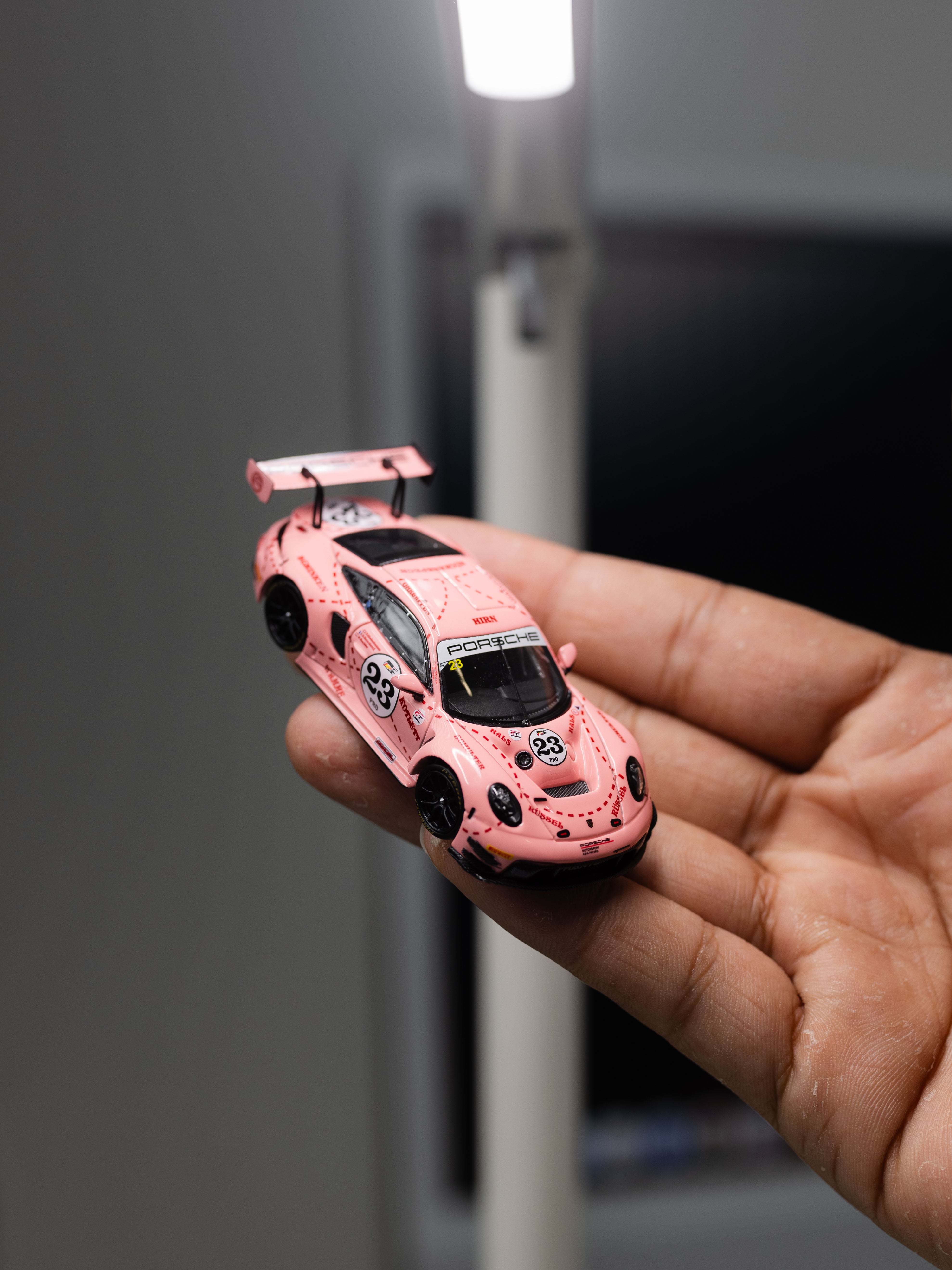 Star Race 1:64 Porsche 911 GT3 R - Pink Pig