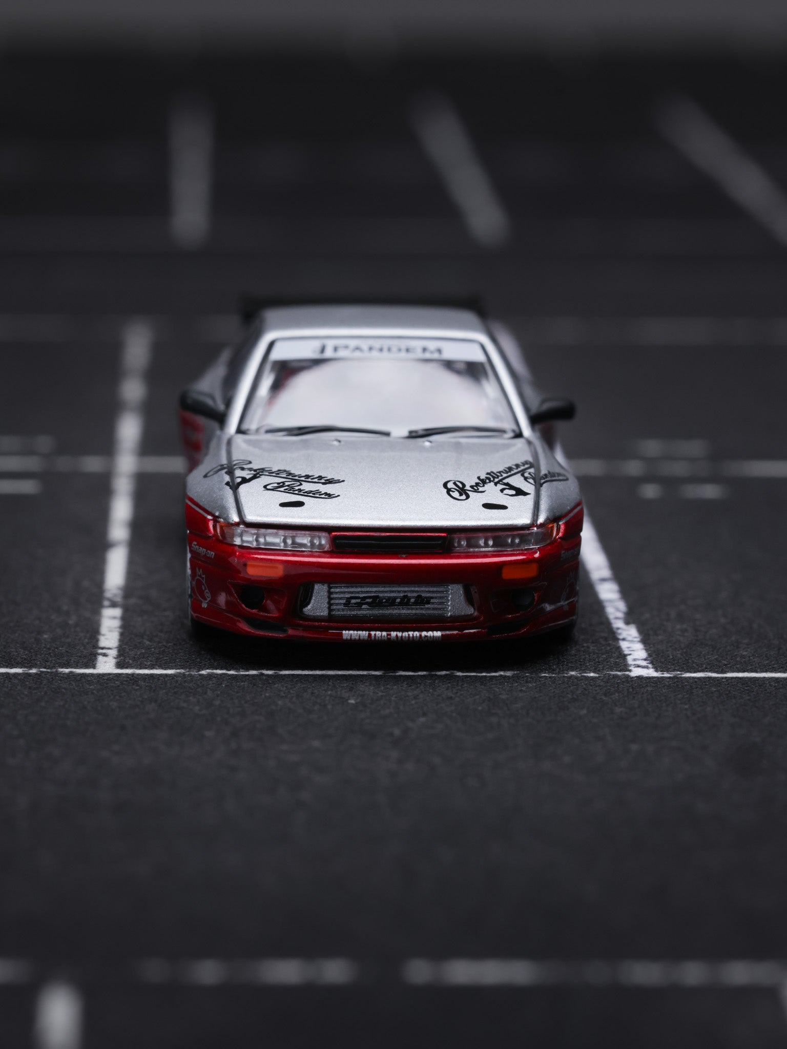 POP RACE 1:64 PANDEM SILVIA S13 – MOONTECH RED