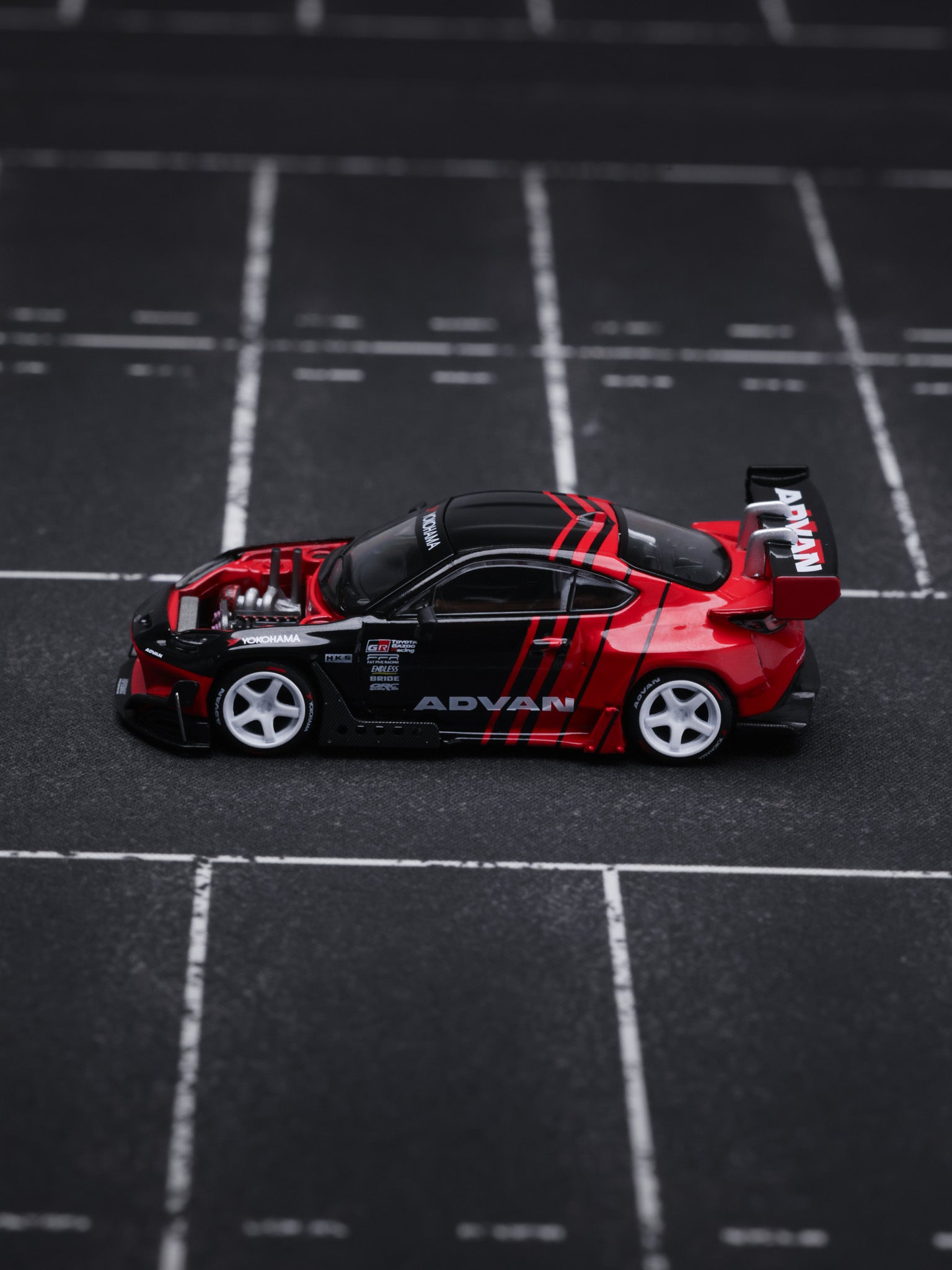 POP RACE 1:64 PANDEM GR86 – ADVAN