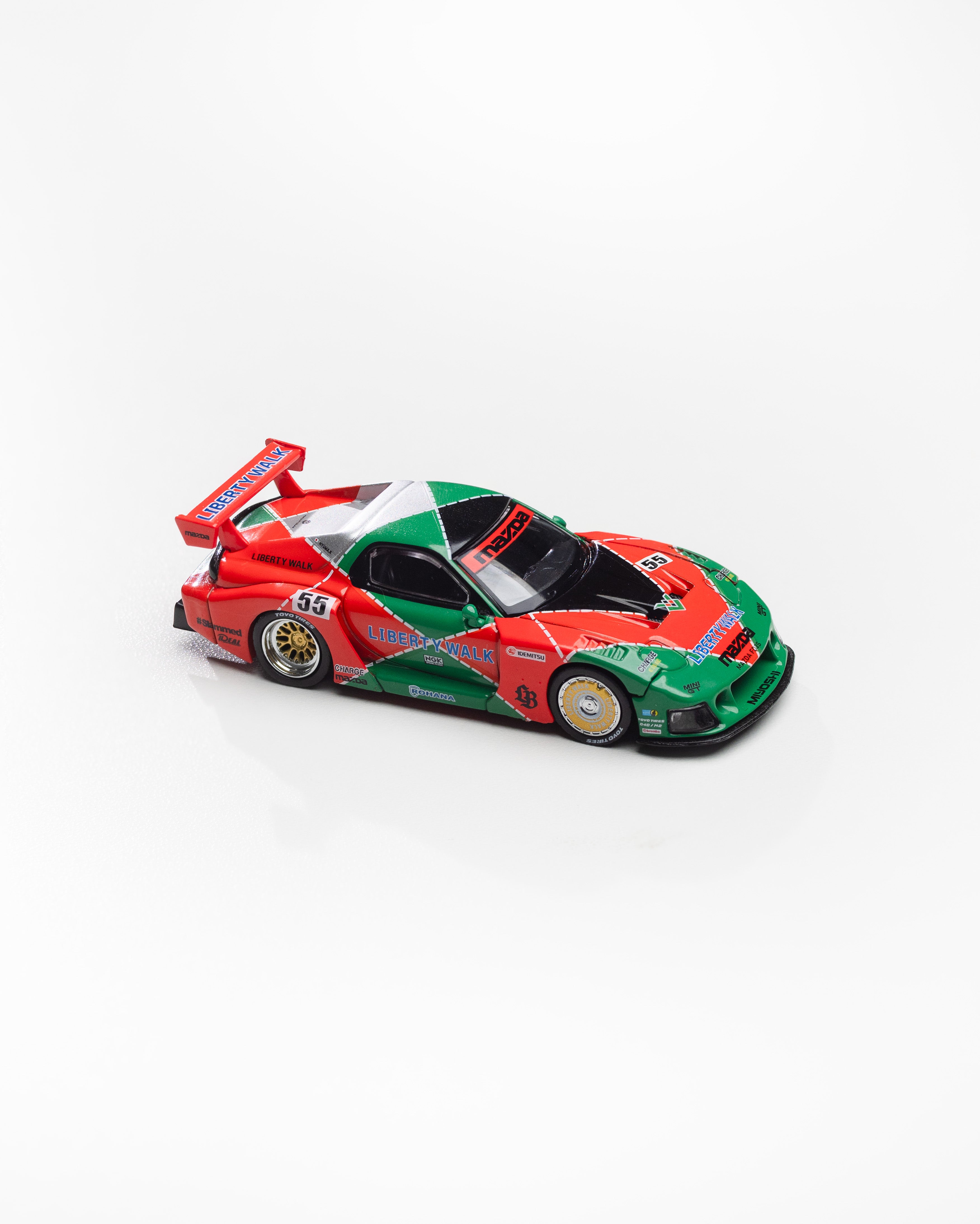 MINI GT : 1/64 MAZDA RX-7 LB-SUPER SILHOUETTE 787B