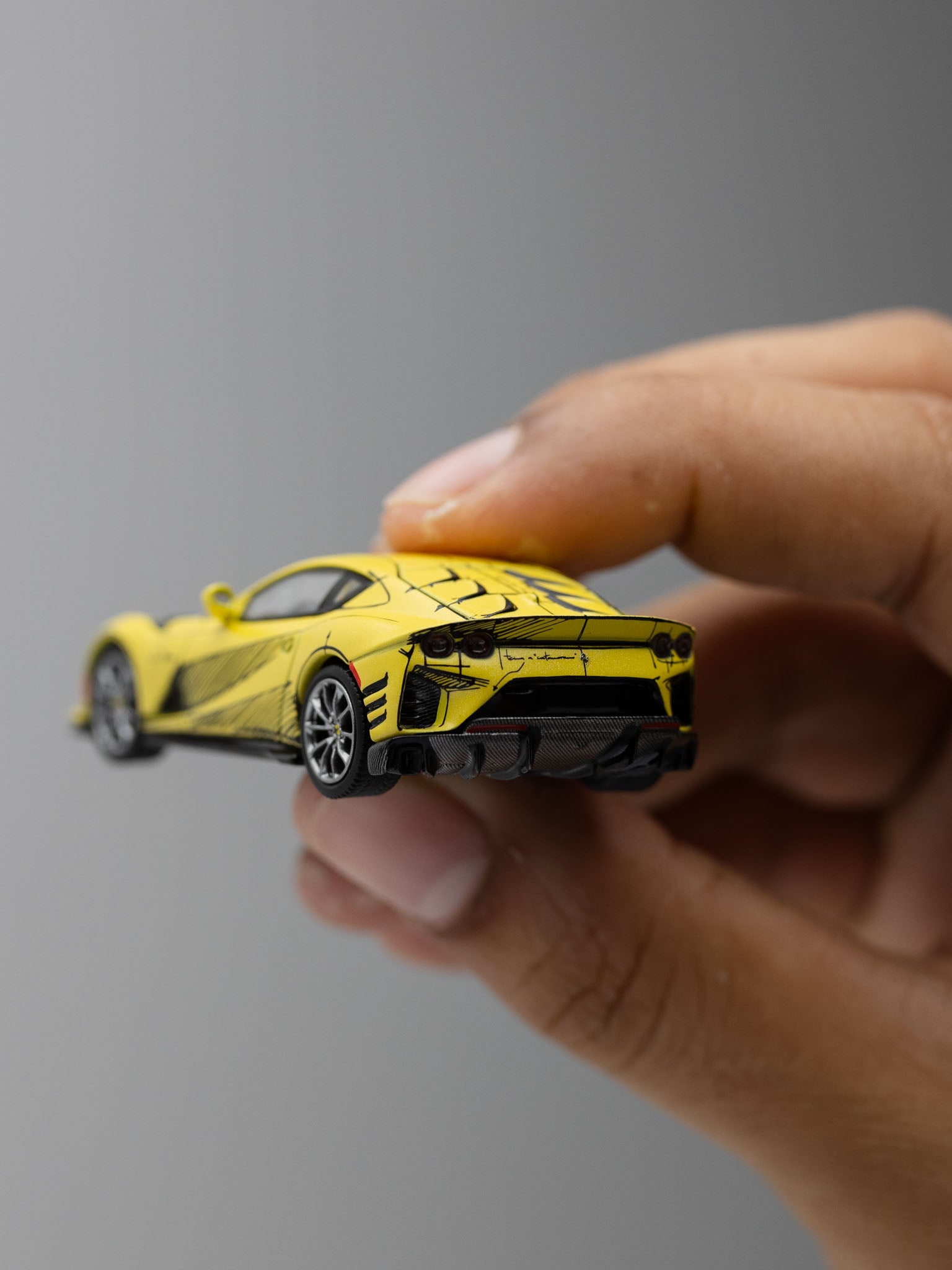 BBR 1/64 Ferrari 812 Competizione Tailor Made