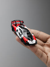 LCD 1:64 Mclaren Senna GTR Marlboro