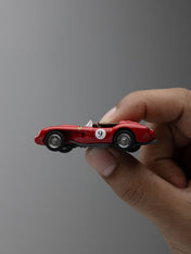 GDCC 1/64 Ferrari 250TR Red #9