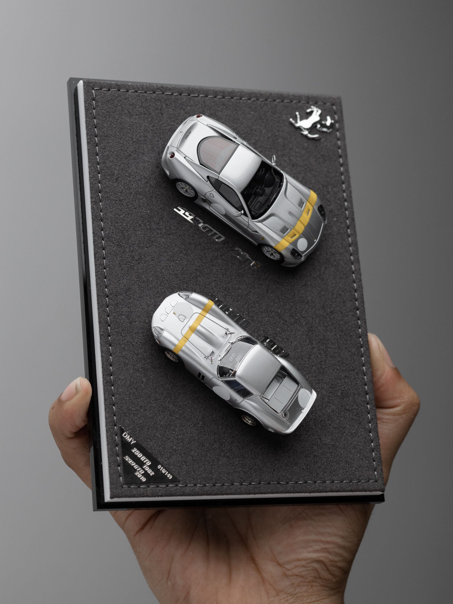 DMY 1/64 Ferrari 250 GTO & 599 GTO Double Set (Sliver / White) (Limited 149pcs)